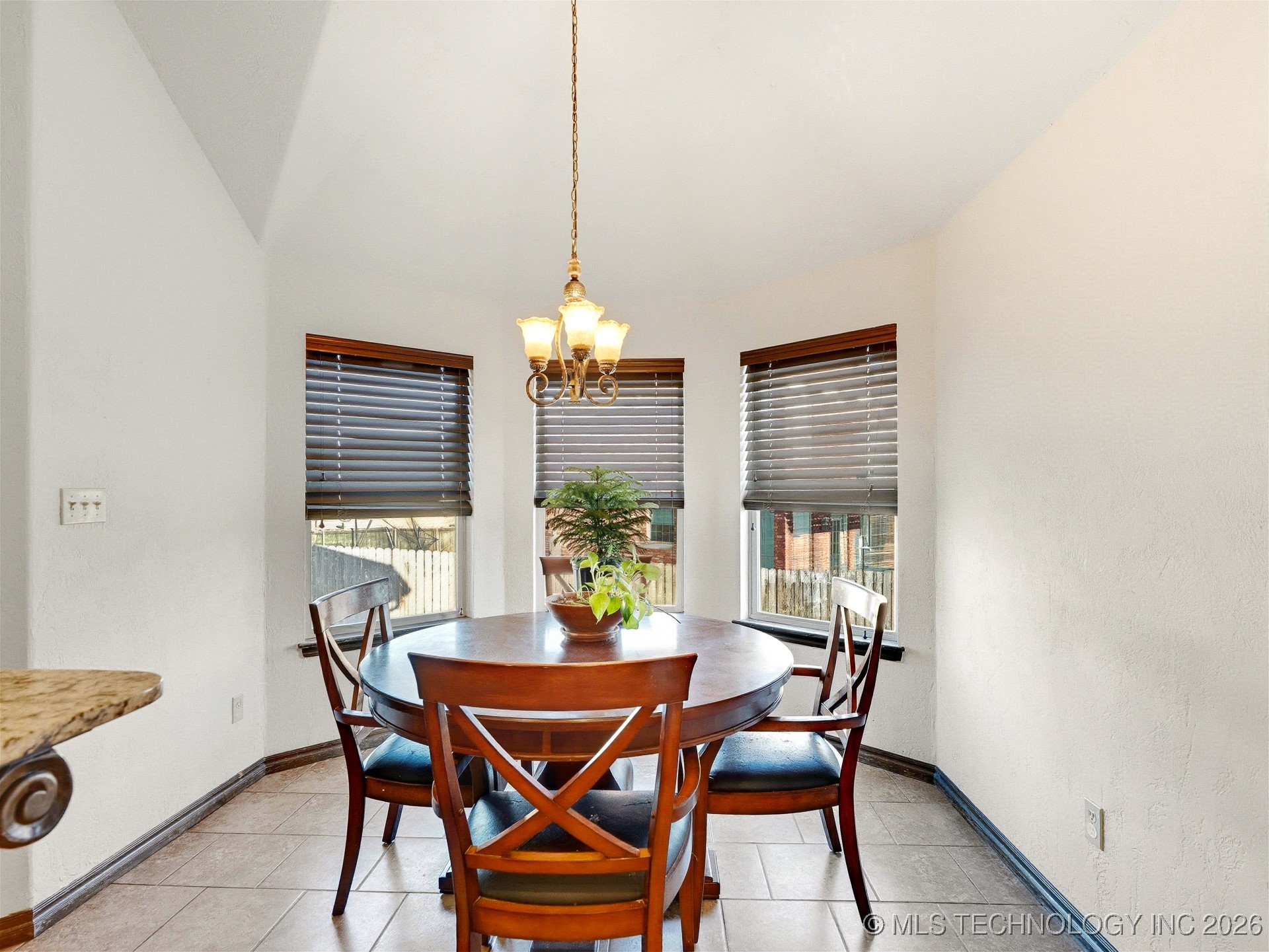 431 Westchester Property Photo 9