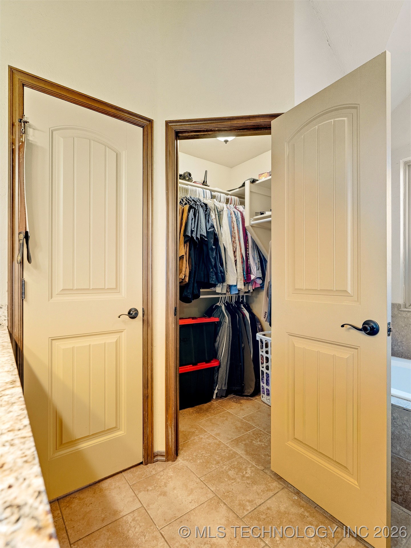 431 Westchester Property Photo 22