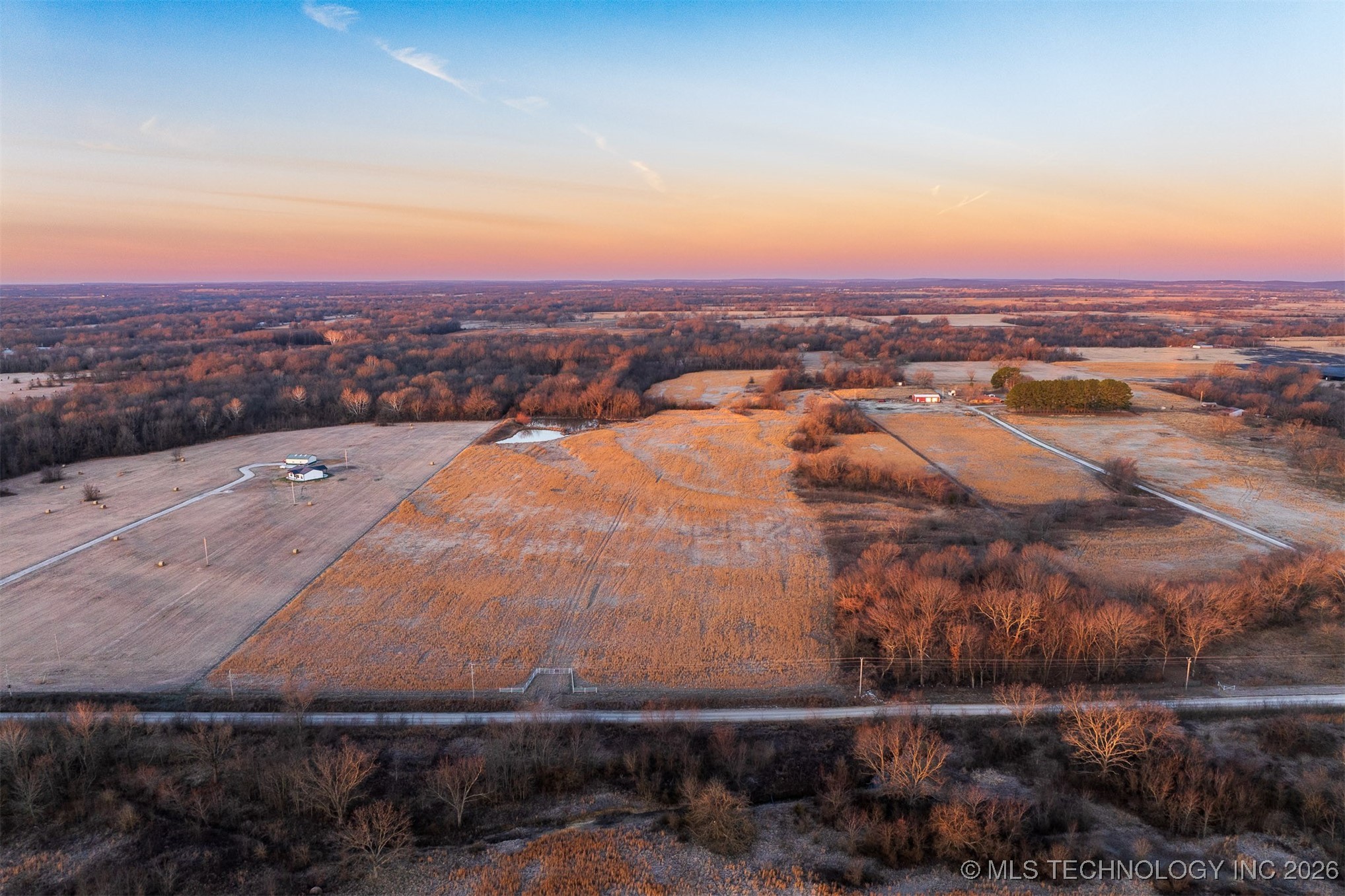 3821 S 194th Street W