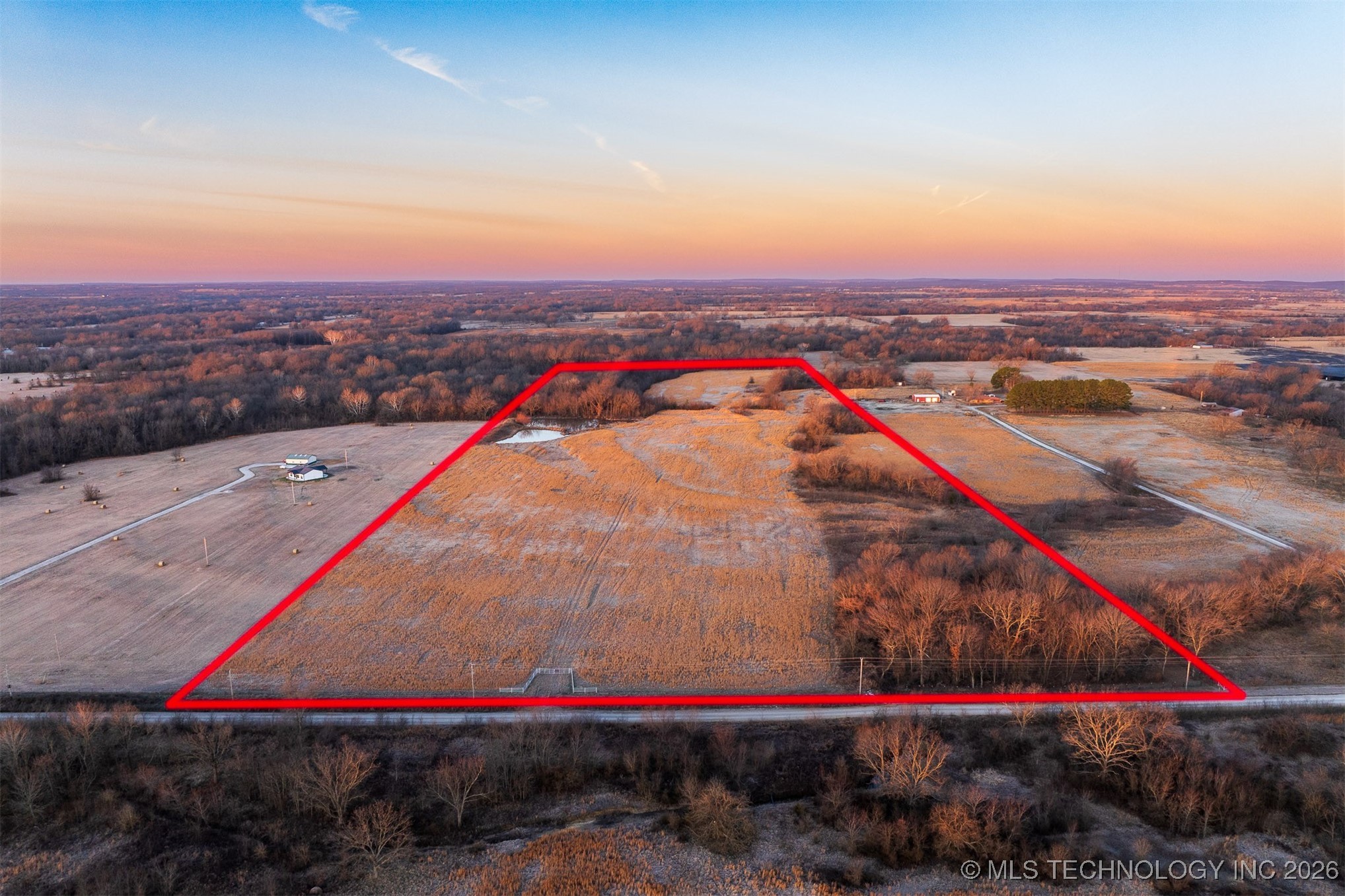 3821 S 194th Street W Property Photo 6