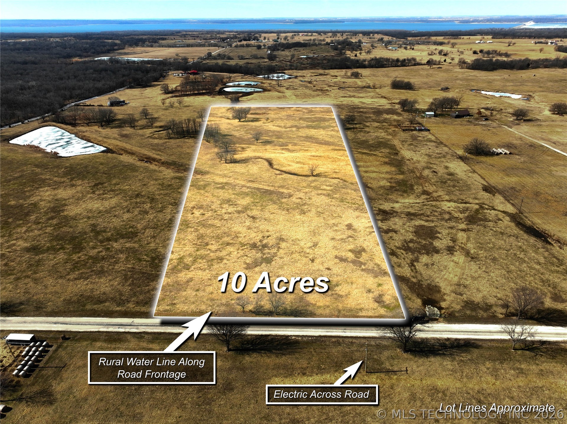 002 4190 Road Property Photo 1