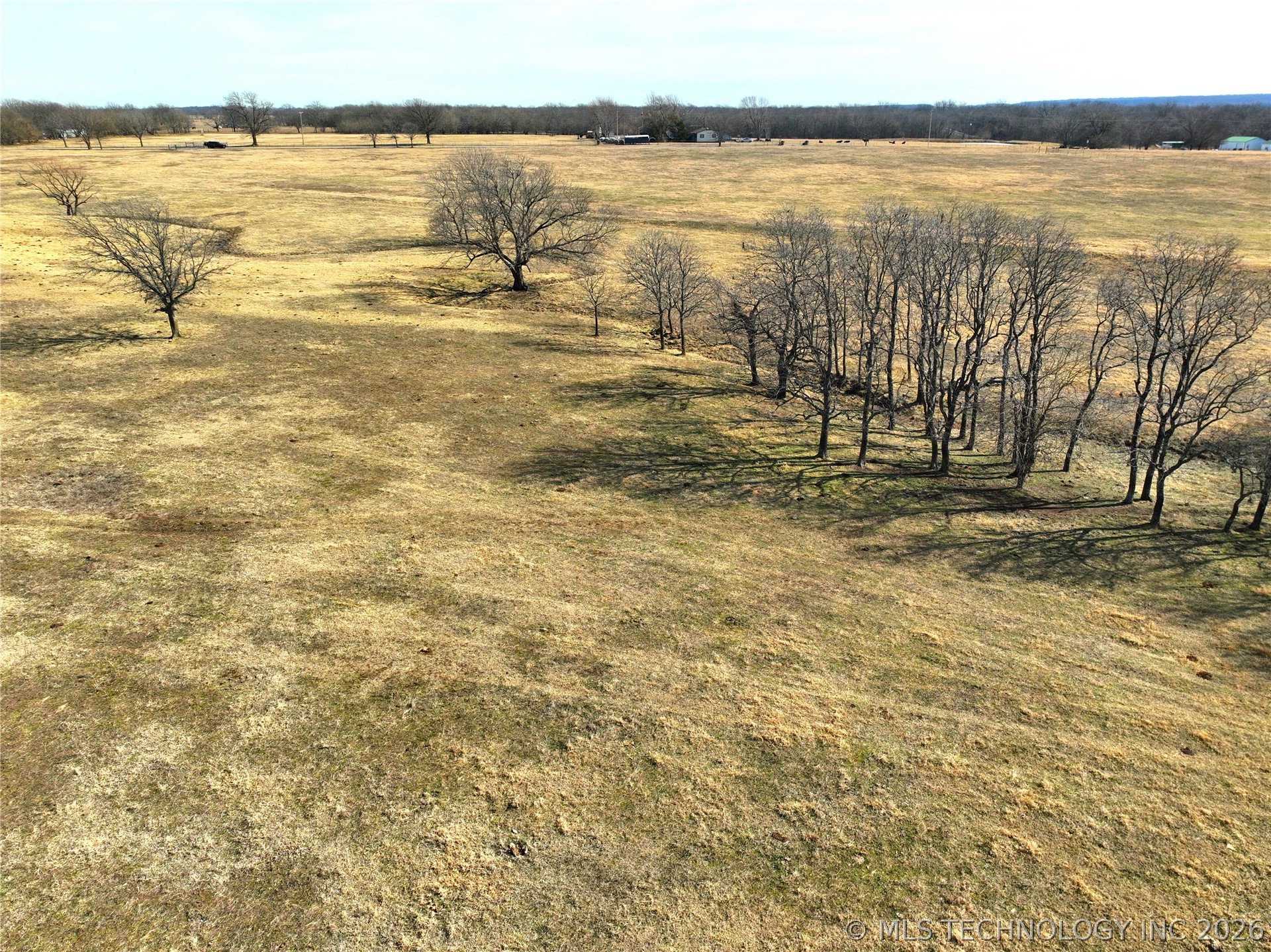 002 4190 Road Property Photo 5