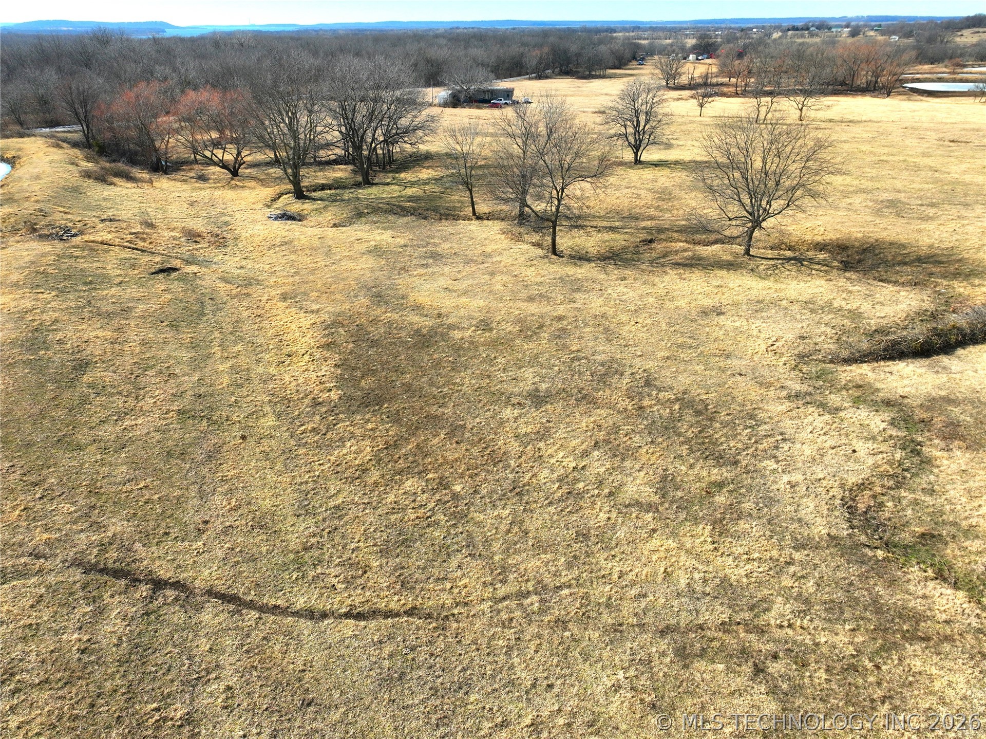 003 4190 Road Property Photo 7
