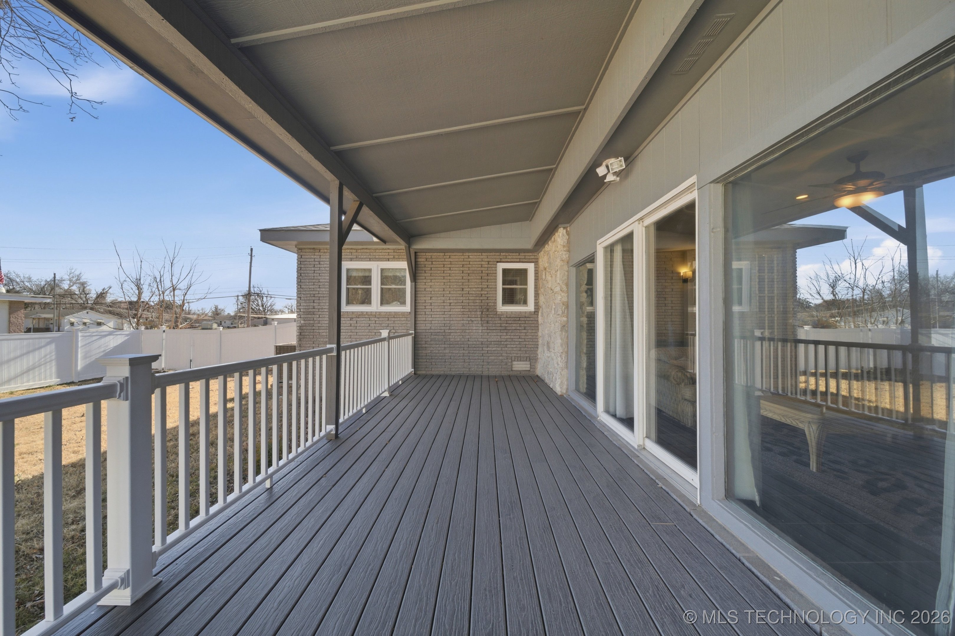 1718 W Broadway Street Property Photo 35