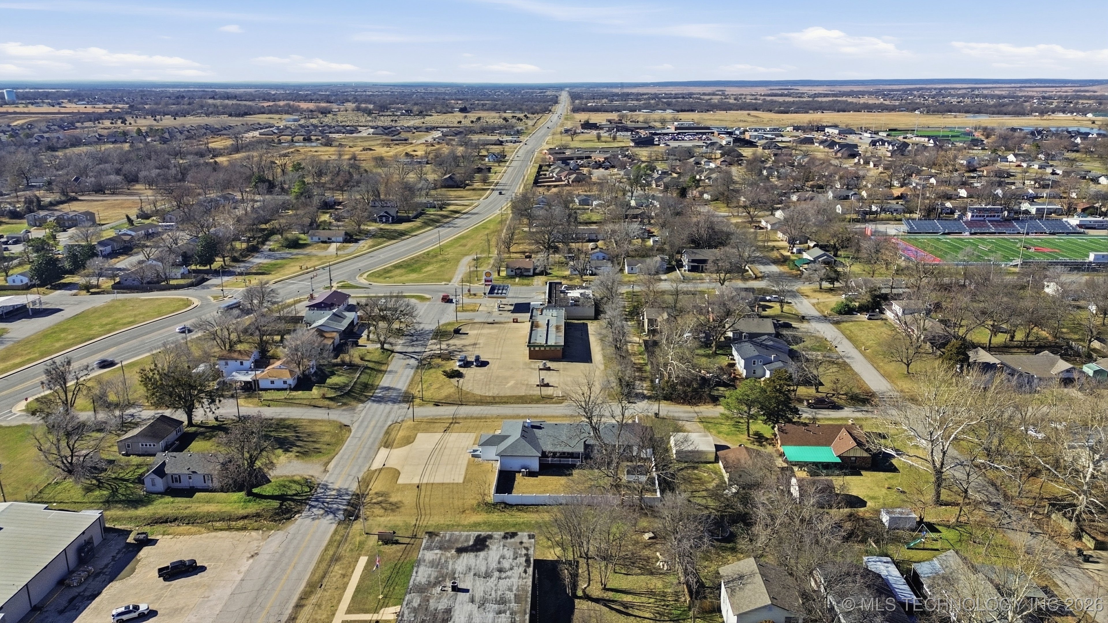 1718 W Broadway Street Property Photo 37