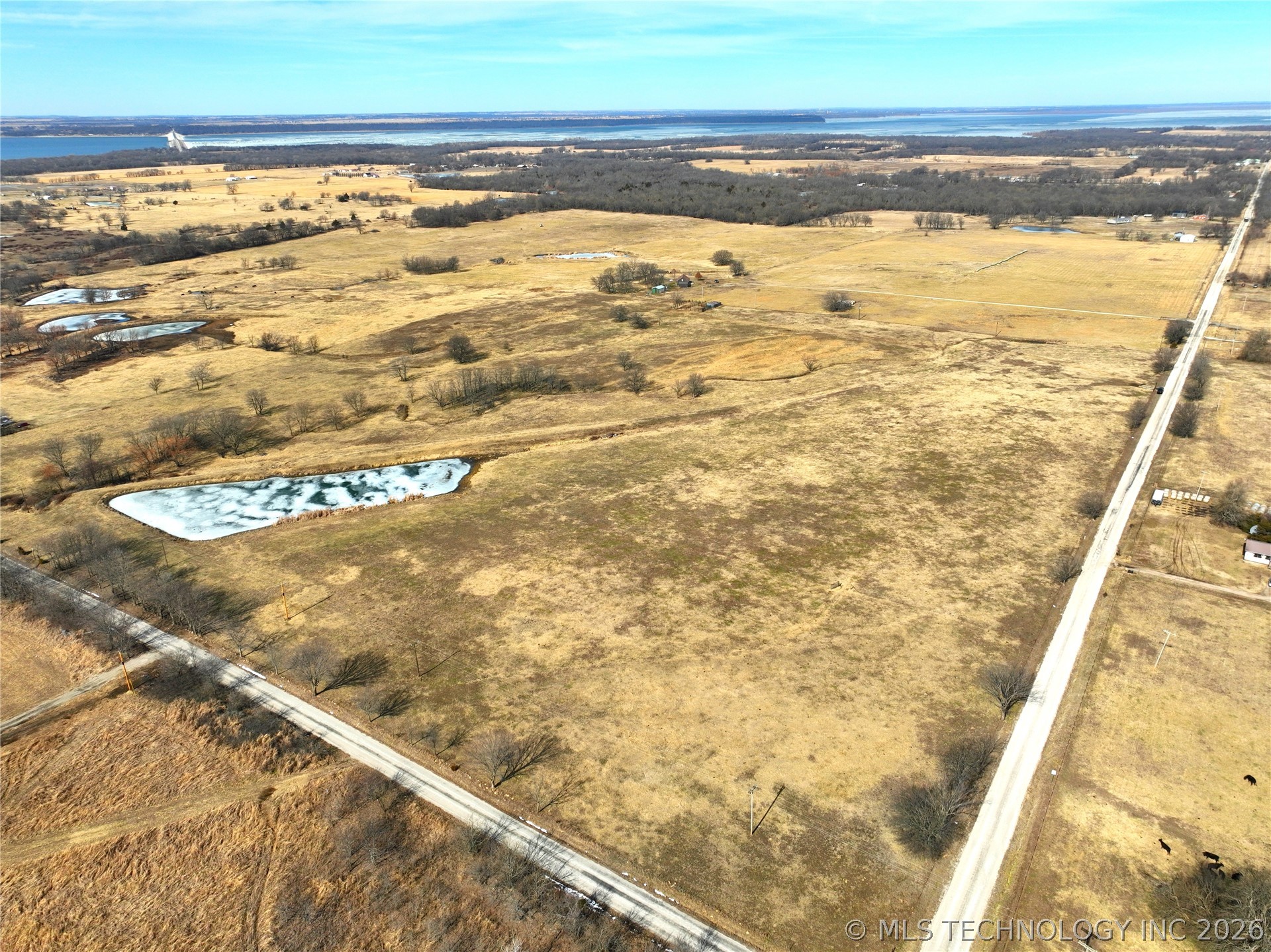 004 4190 Road Property Photo 8