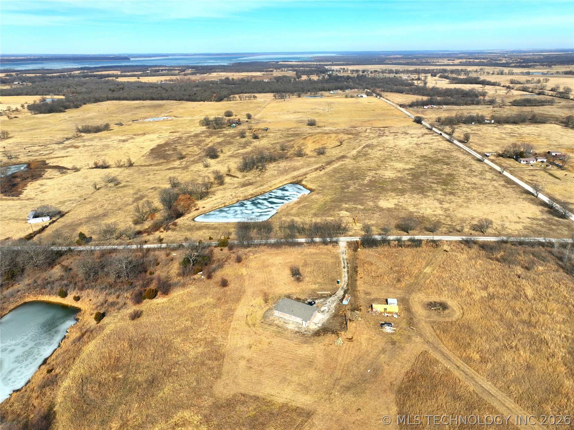 004 4190 Road Property Photo 11