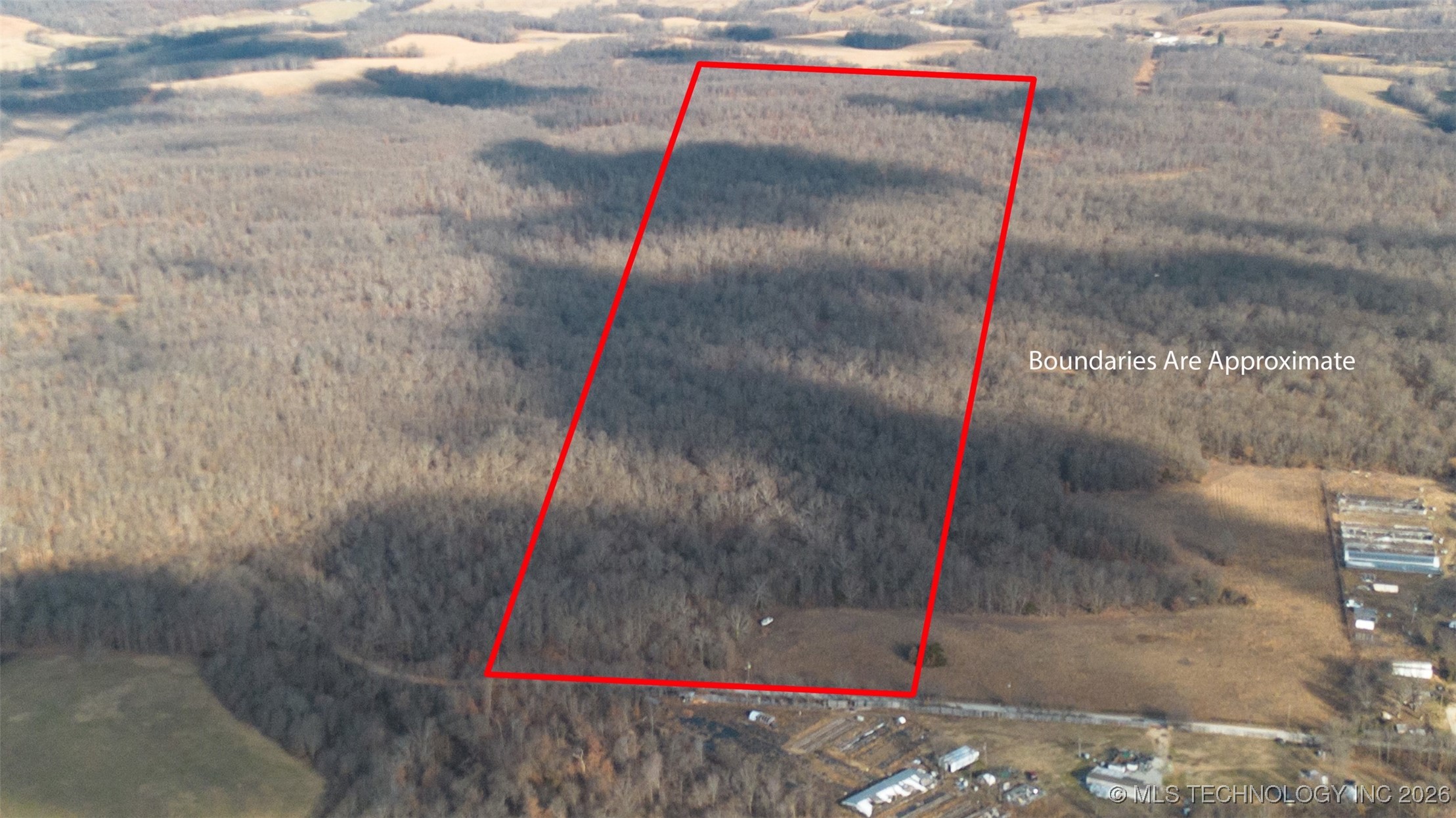 E 380 Road Property Photo 2