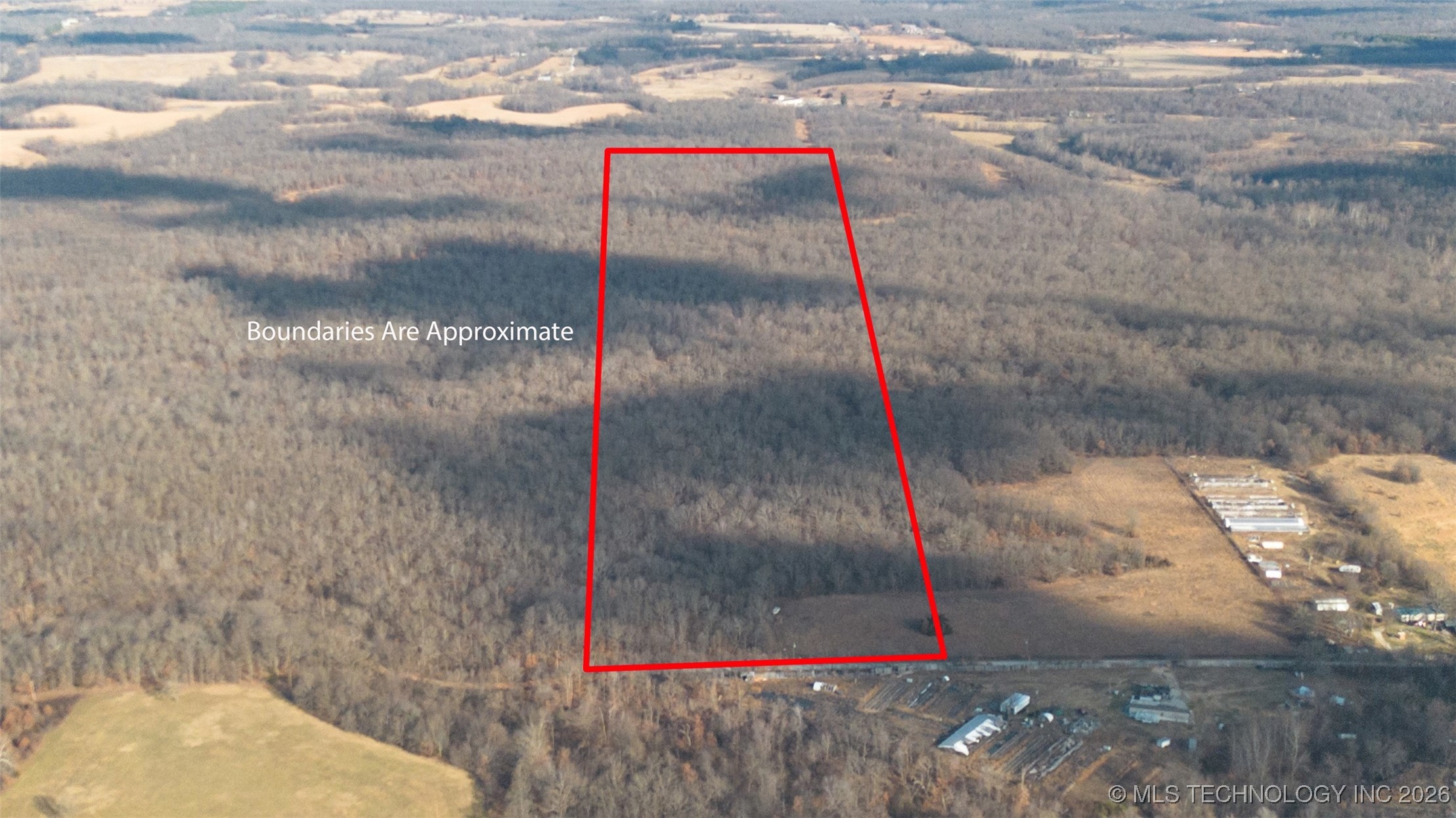 E 380 Road Property Photo 3