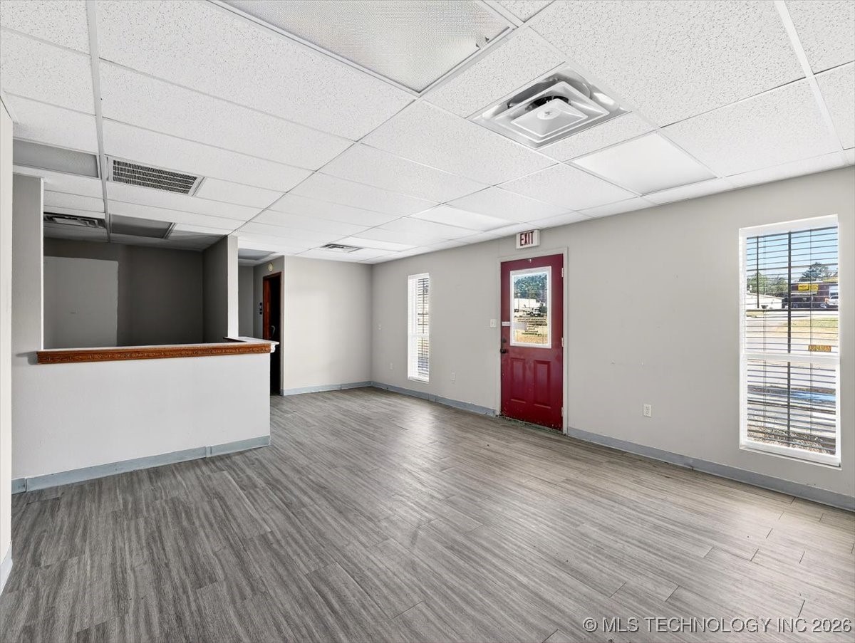 2203 N Broadway Property Photo 17