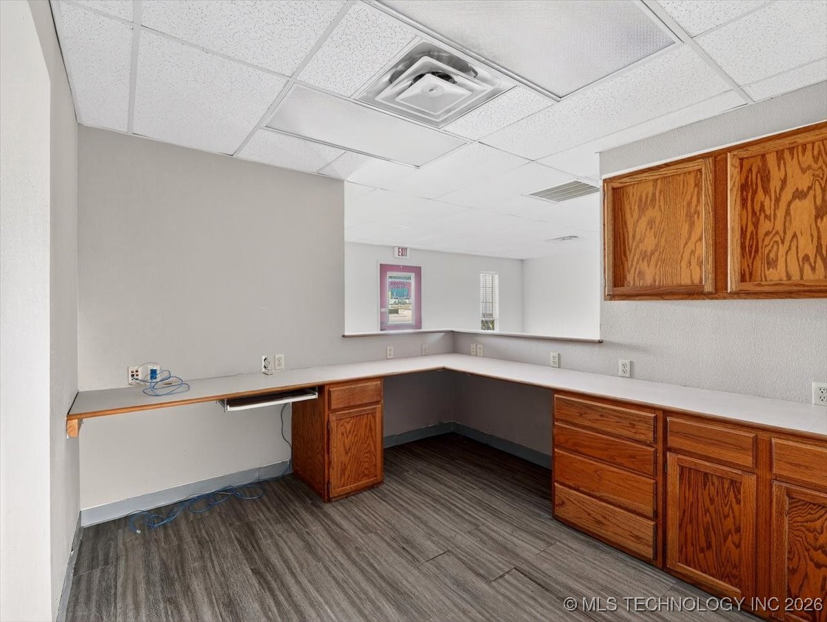 2203 N Broadway Property Photo 24