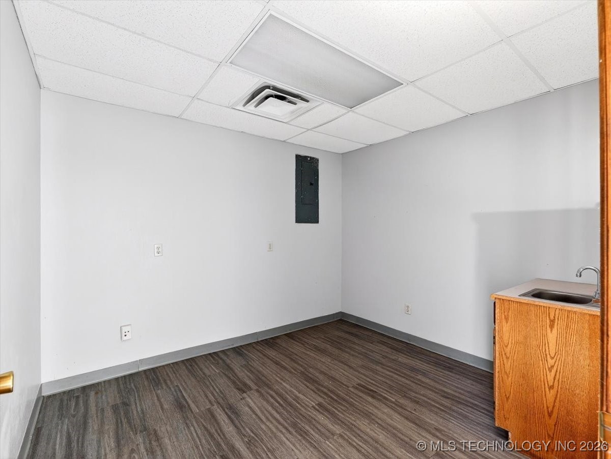 2203 N Broadway Property Photo 29