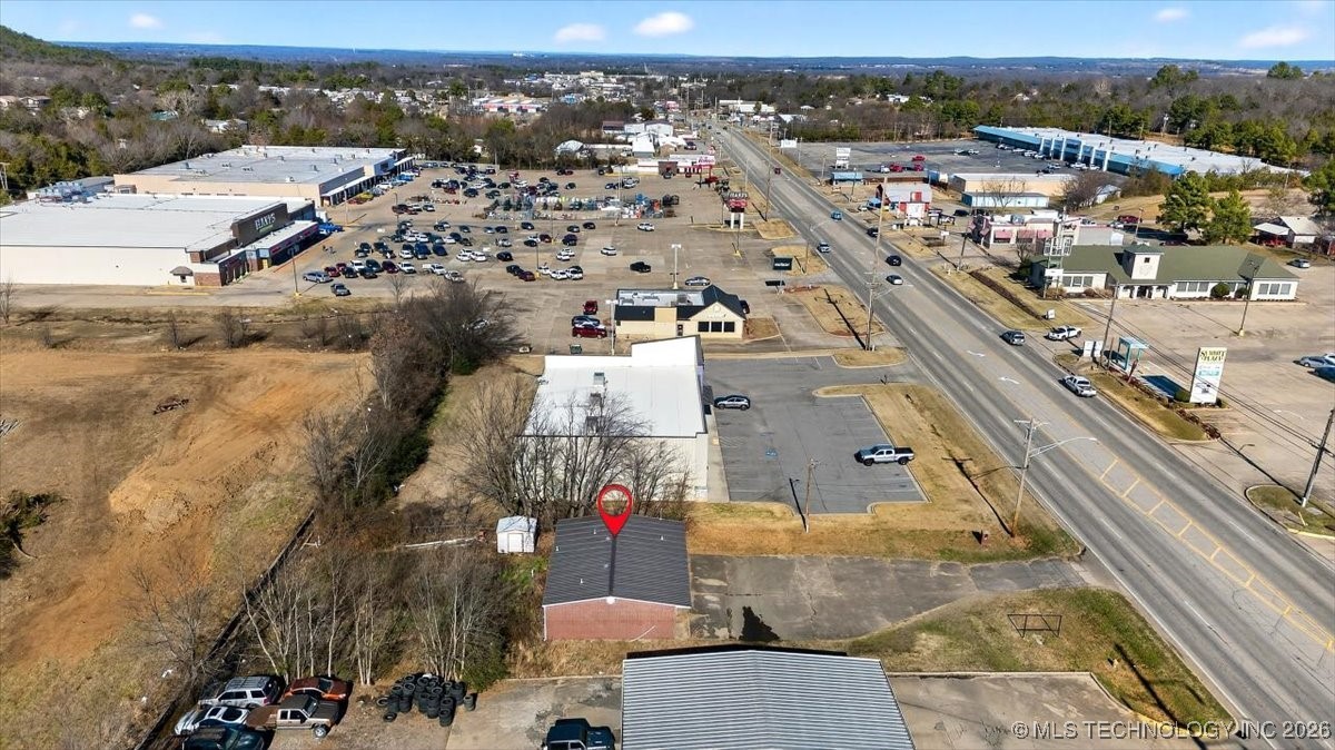 2203 N Broadway Property Photo 33