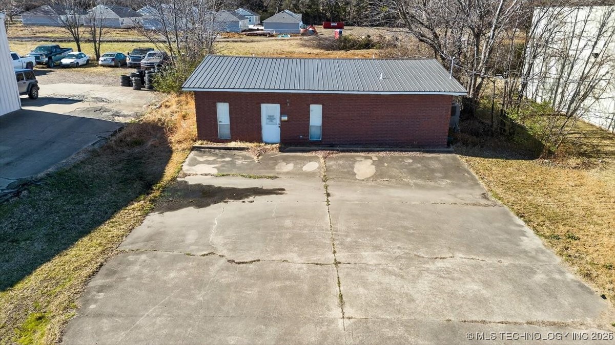 2203 N Broadway Property Photo 40