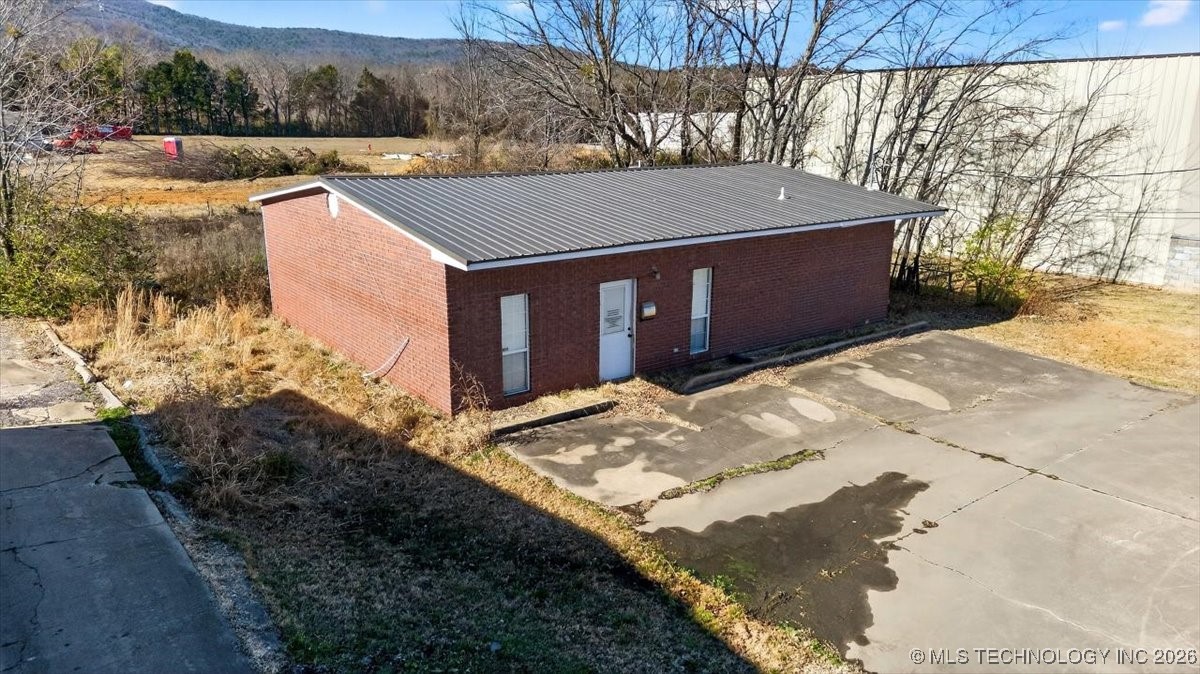 2203 N Broadway Property Photo 41