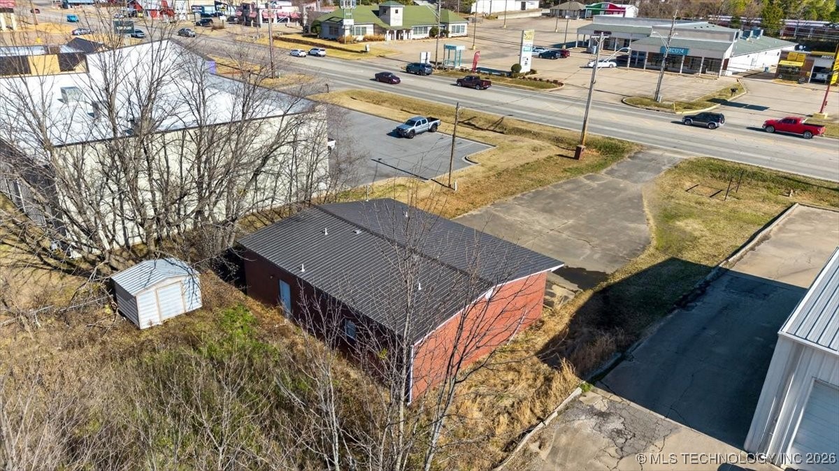 2203 N Broadway Property Photo 45