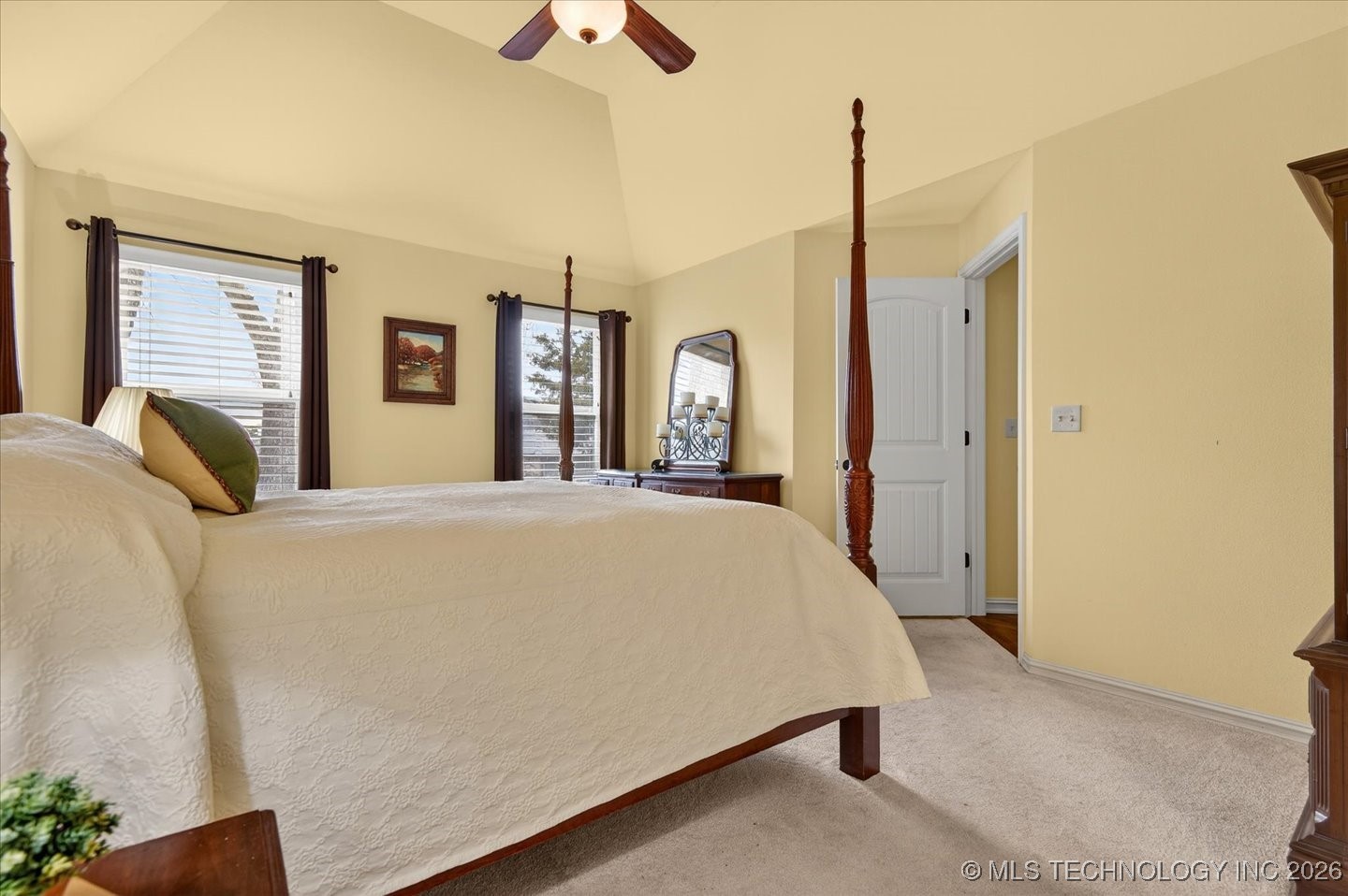 3227 Boardwalk Court Property Photo 17