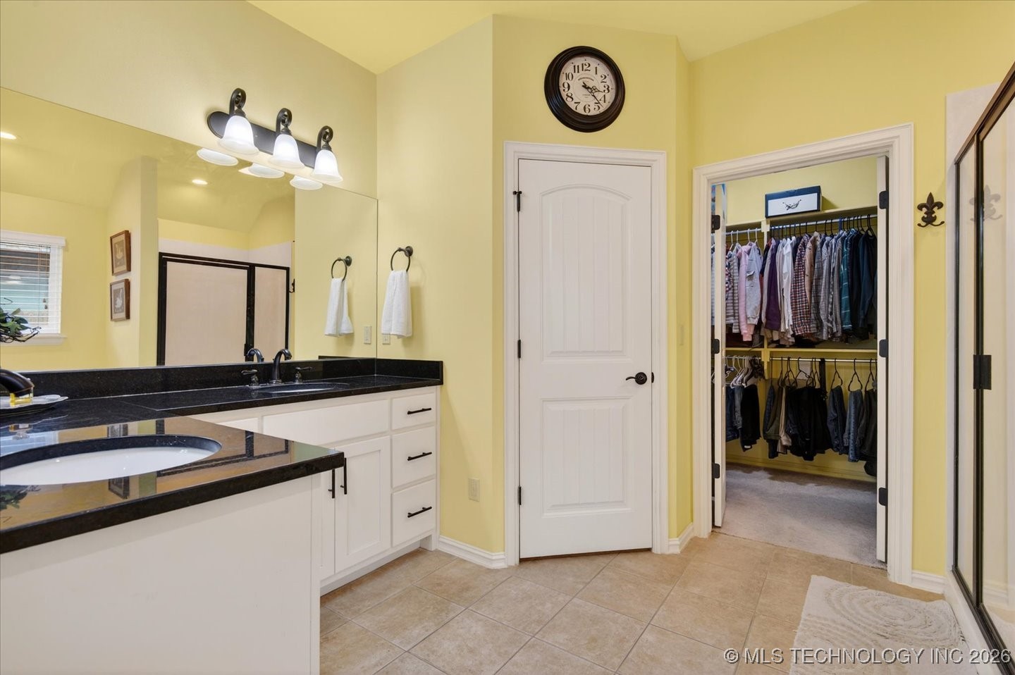 3227 Boardwalk Court Property Photo 18