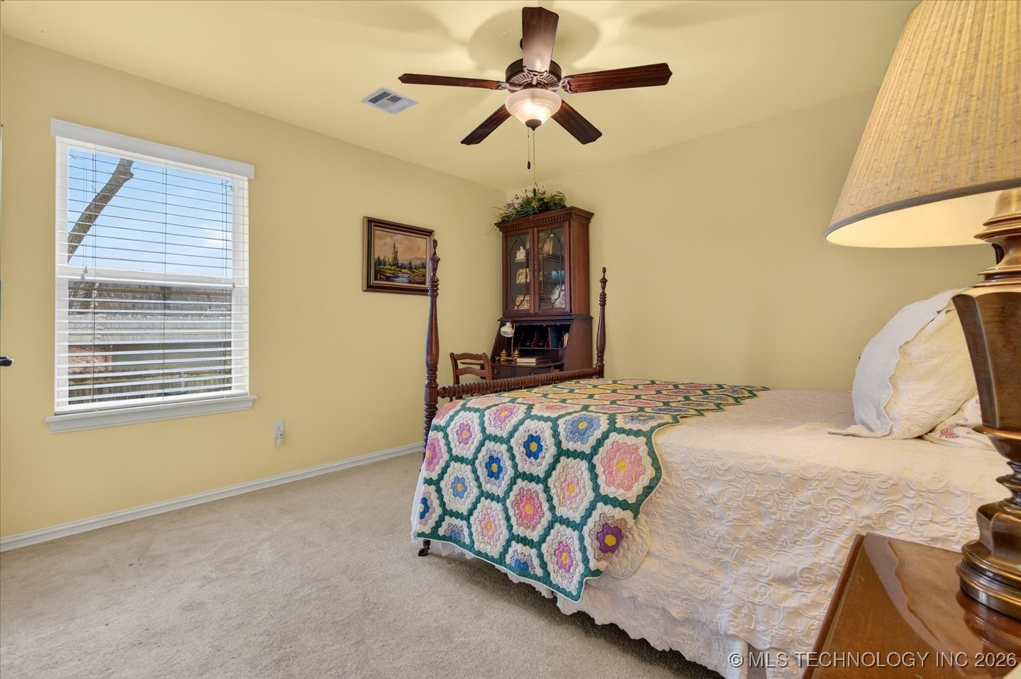 3227 Boardwalk Court Property Photo 25