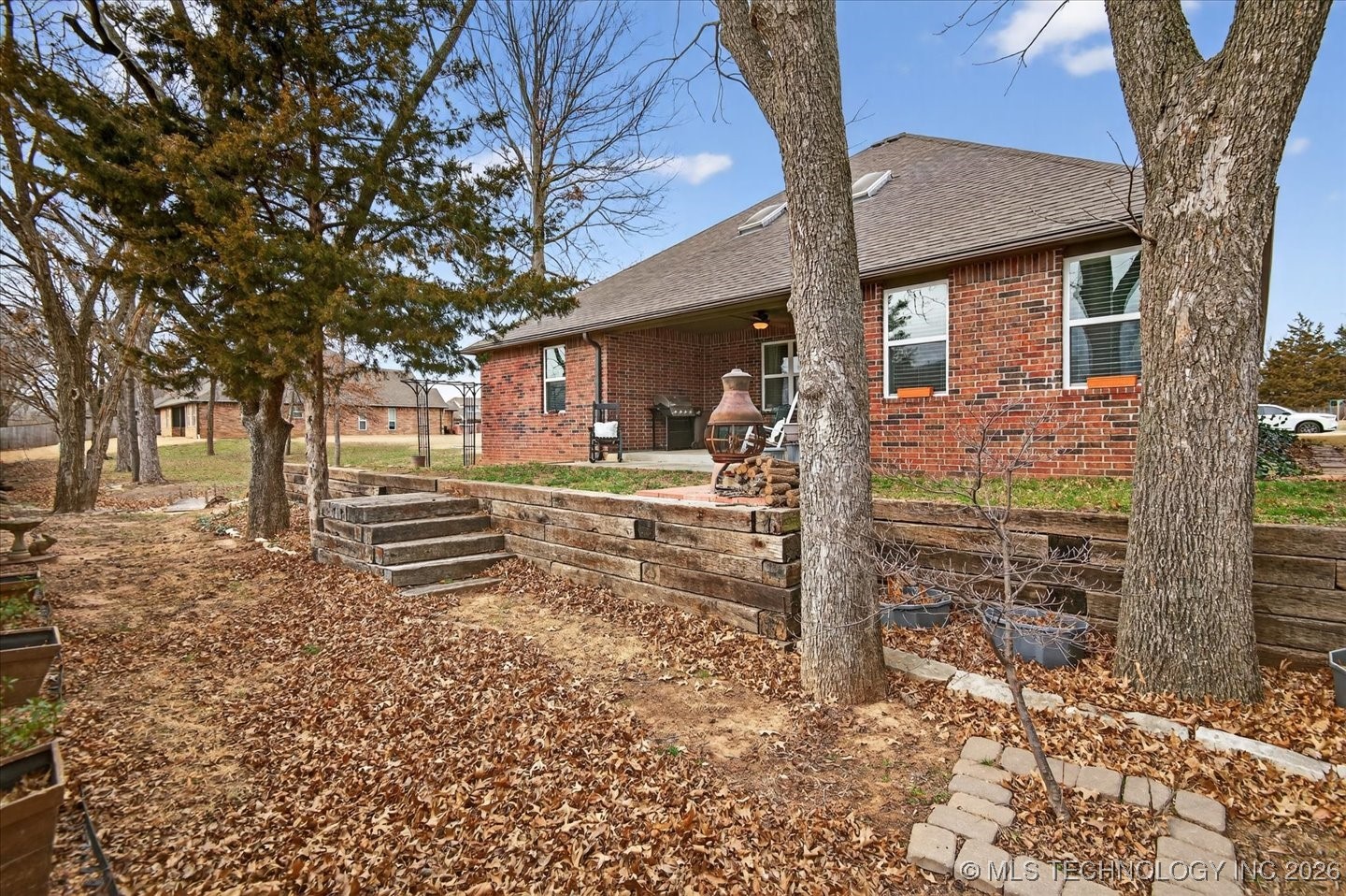 3227 Boardwalk Court Property Photo 29