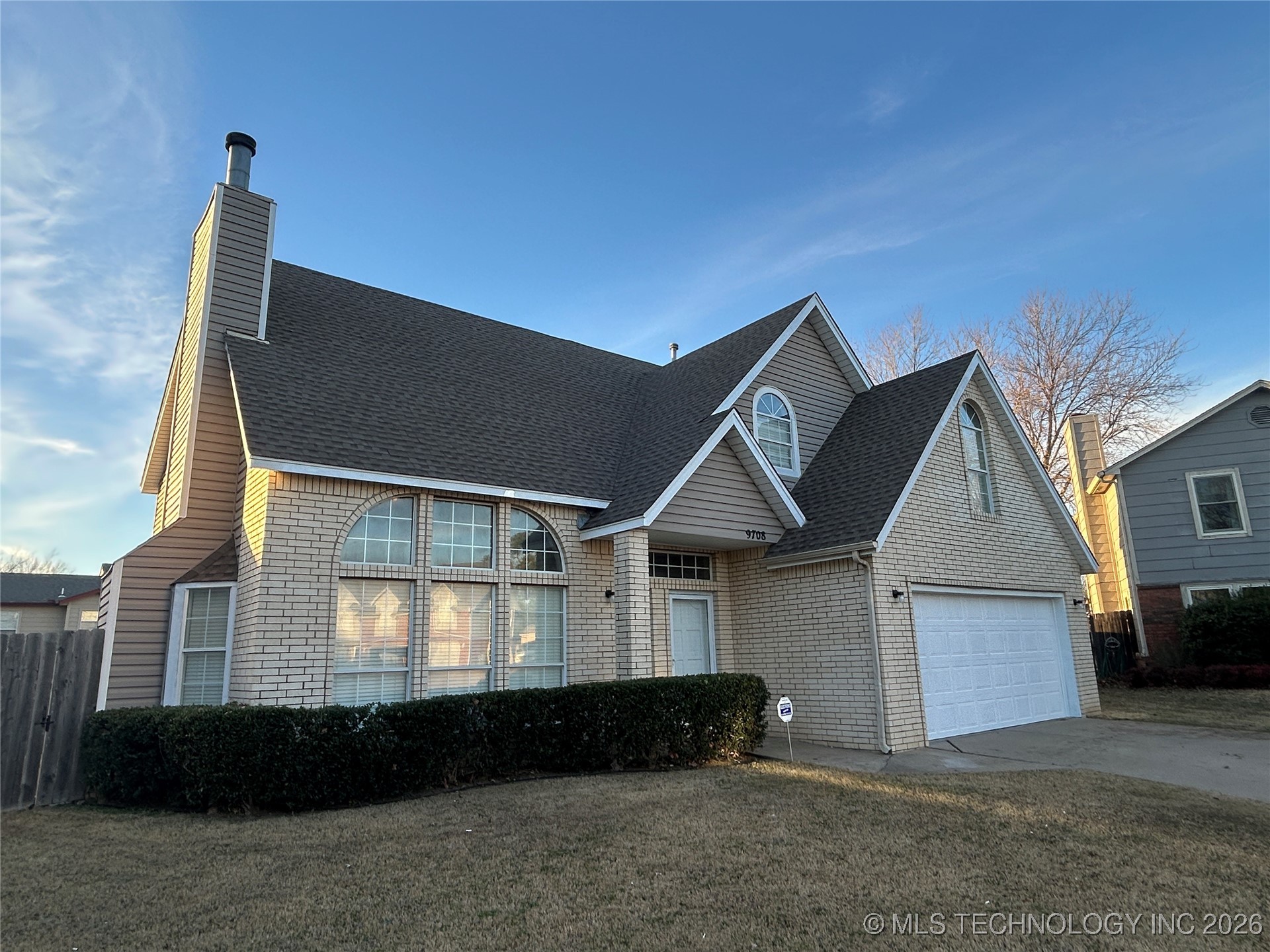 9708 S 93rd East Avenue Property Photo 1