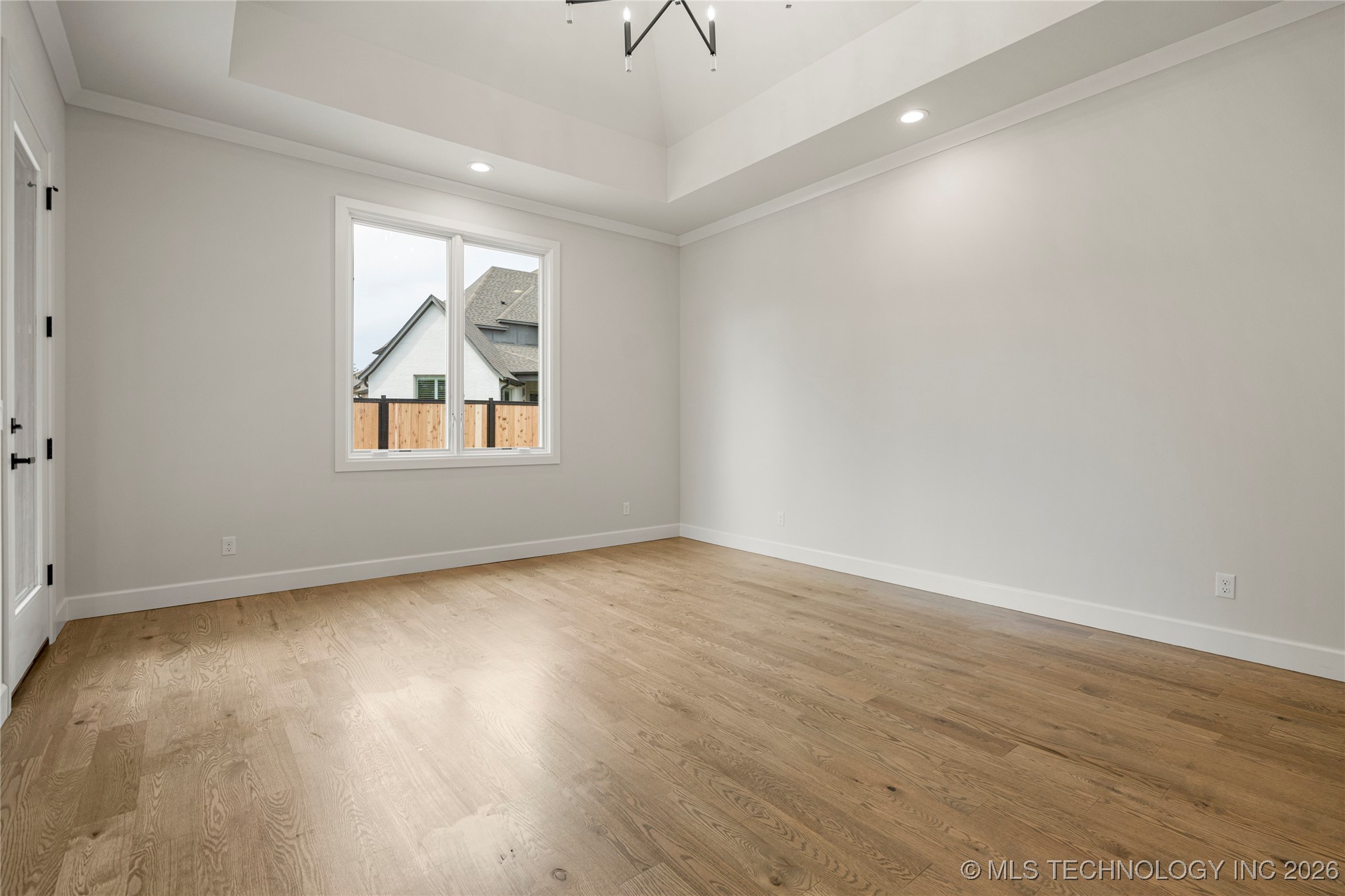 11927 S Vandalia Avenue Property Photo 27