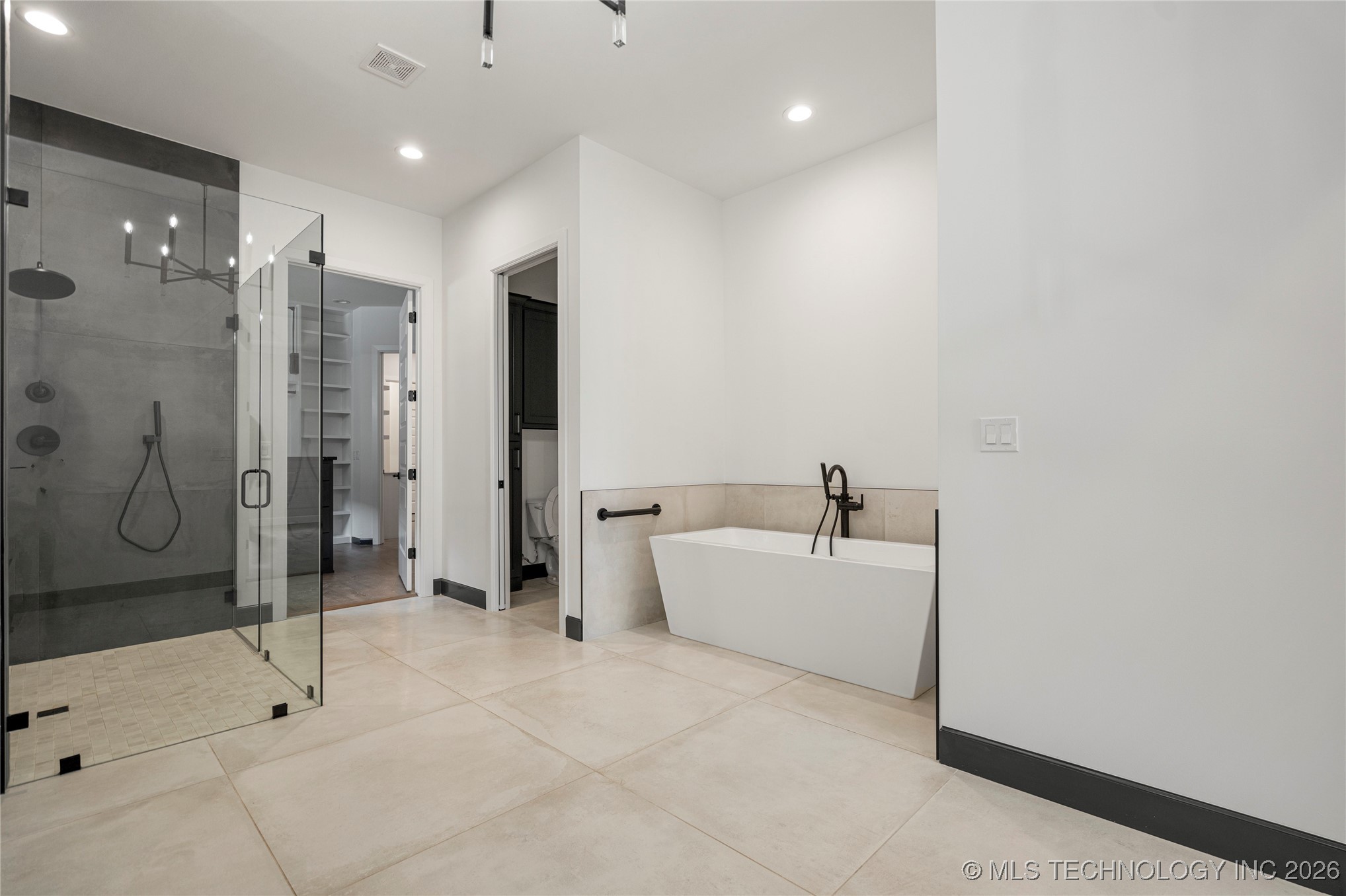 11927 S Vandalia Avenue Property Photo 30