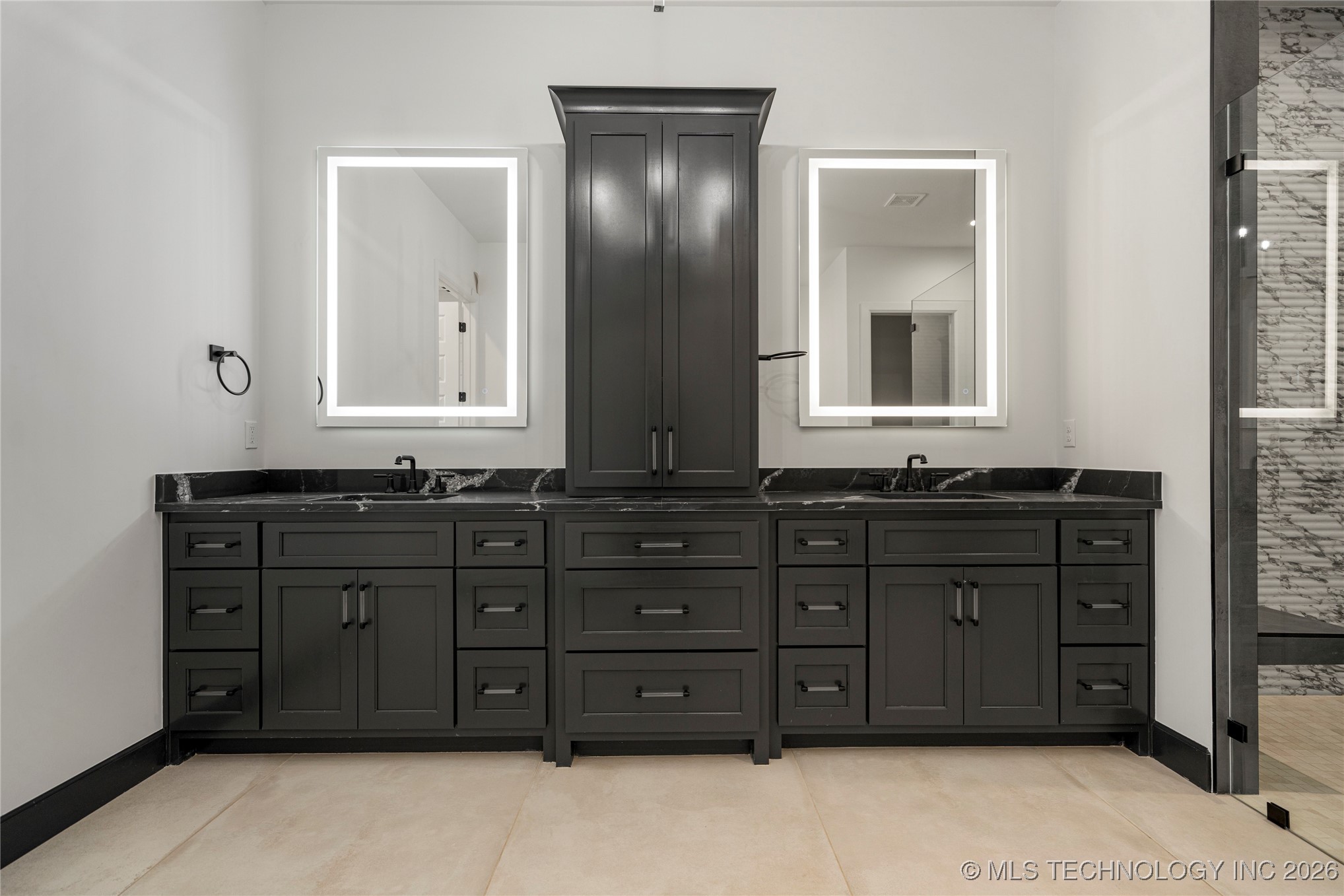 11927 S Vandalia Avenue Property Photo 31