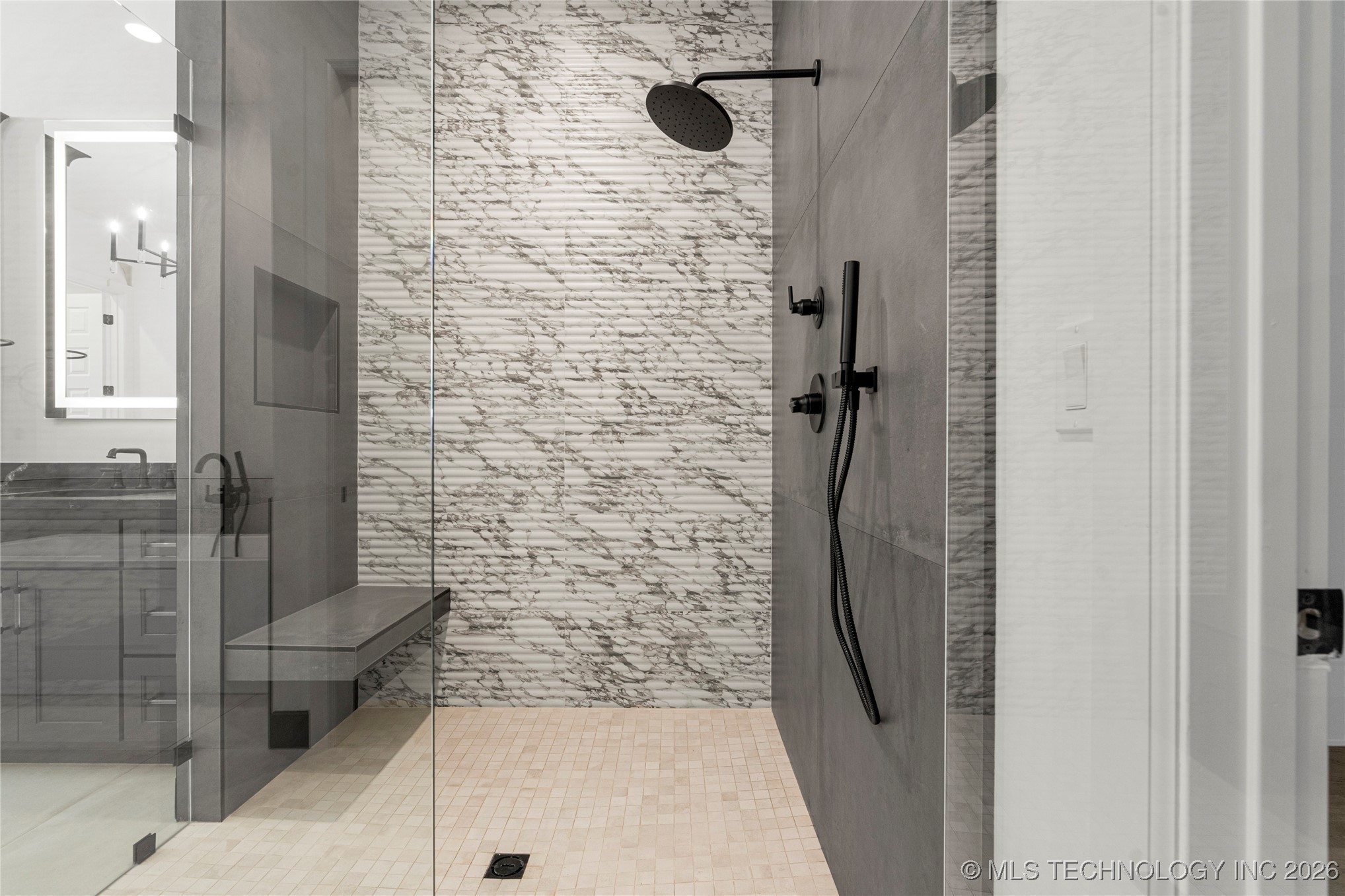 11927 S Vandalia Avenue Property Photo 34