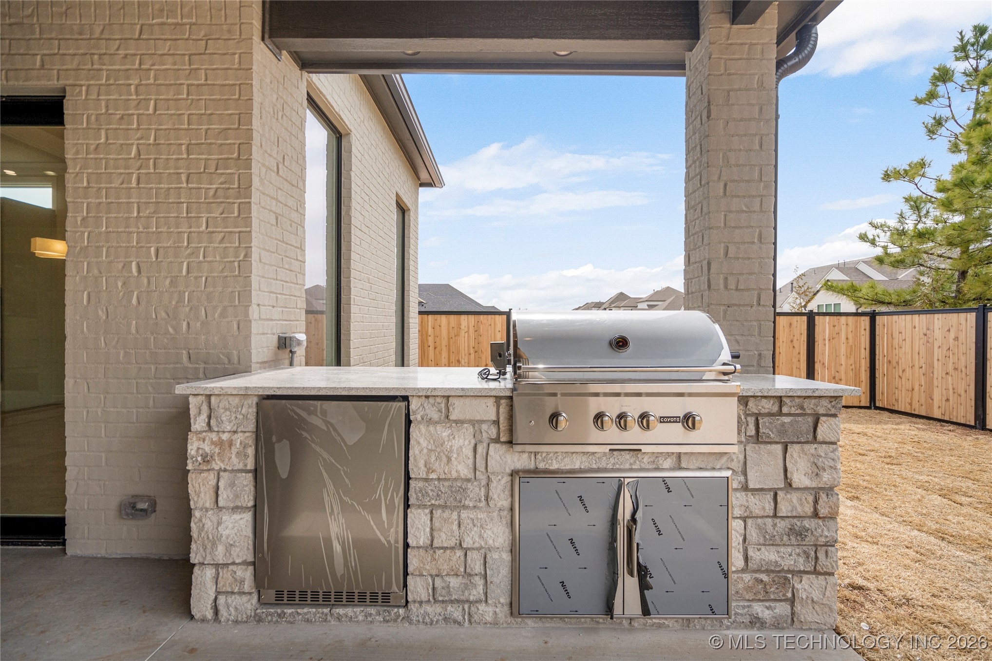 11927 S Vandalia Avenue Property Photo 52