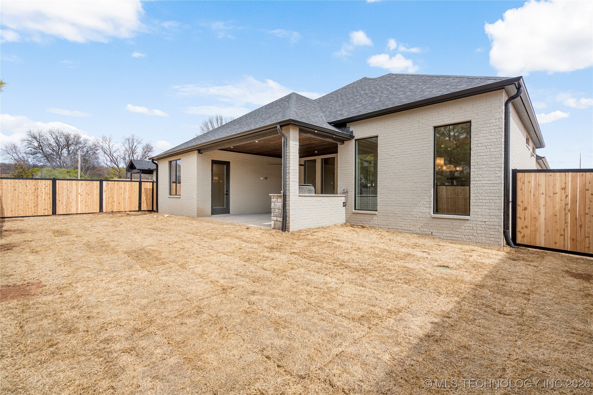 11927 S Vandalia Avenue Property Photo 54