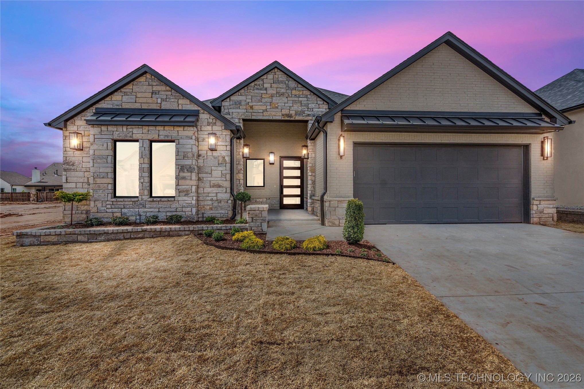 11927 S Vandalia Avenue Property Photo 58