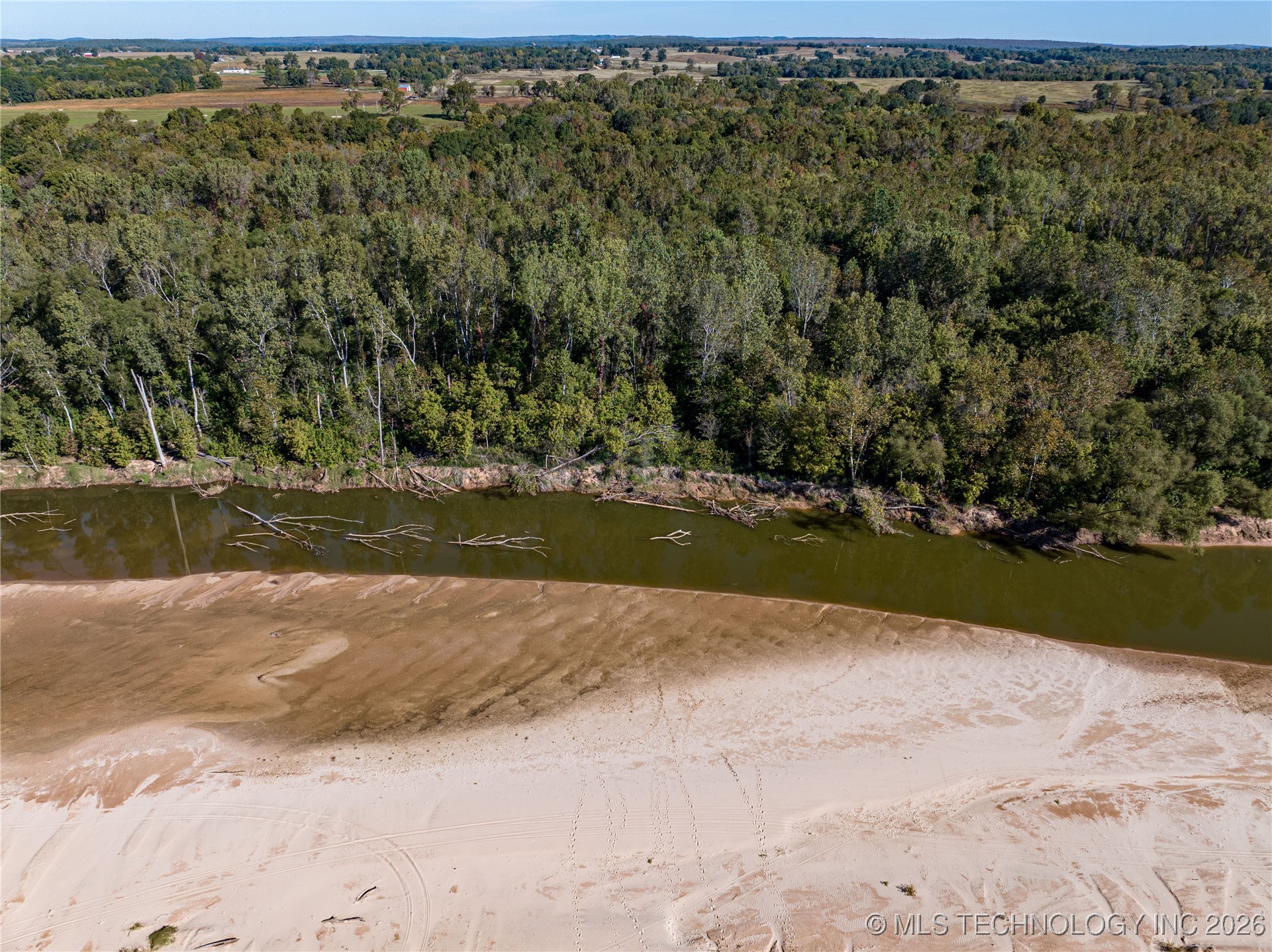 403238 E 1250 Property Photo 24