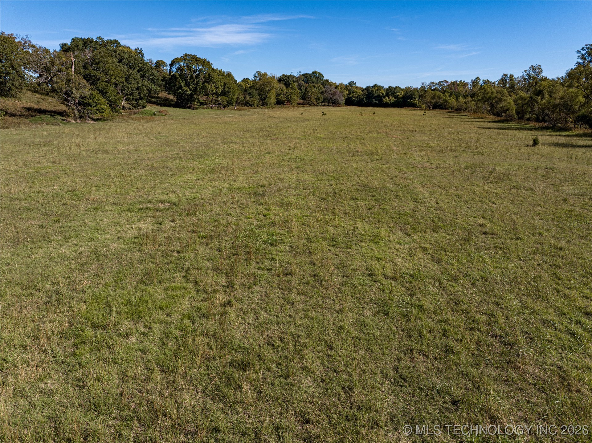 403238 E 1250 Property Photo 40