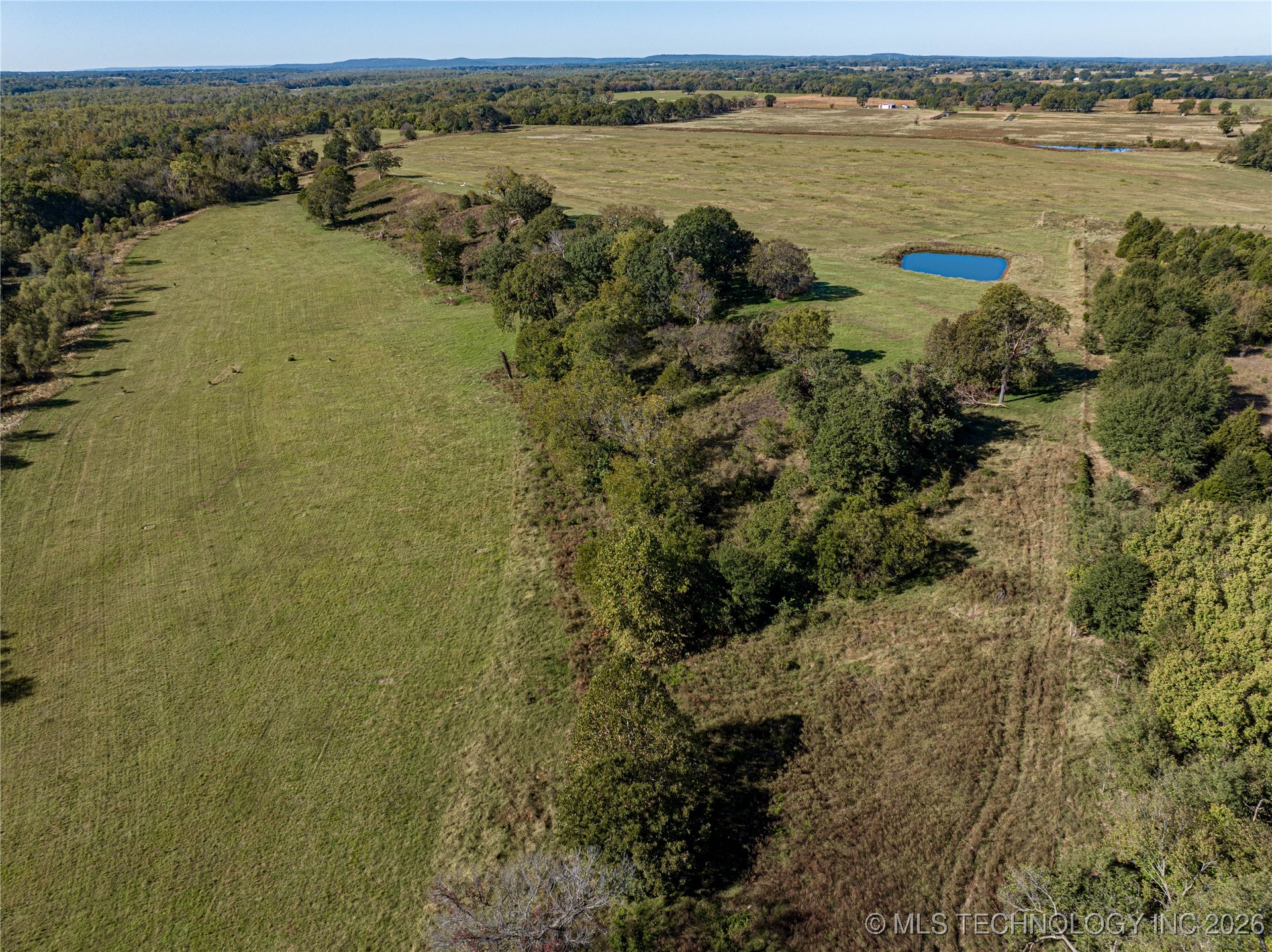 403238 E 1250 Property Photo 41