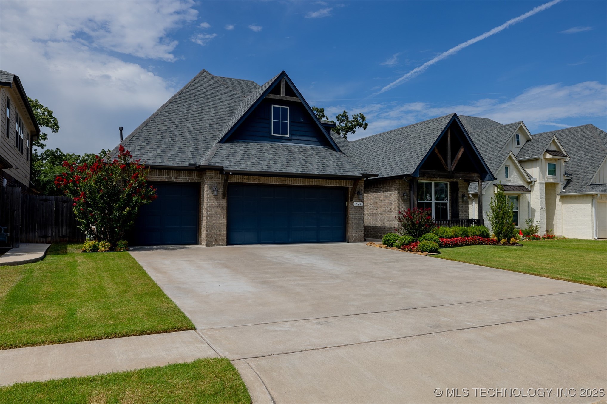 721 E 125th Place S Property Photo 6