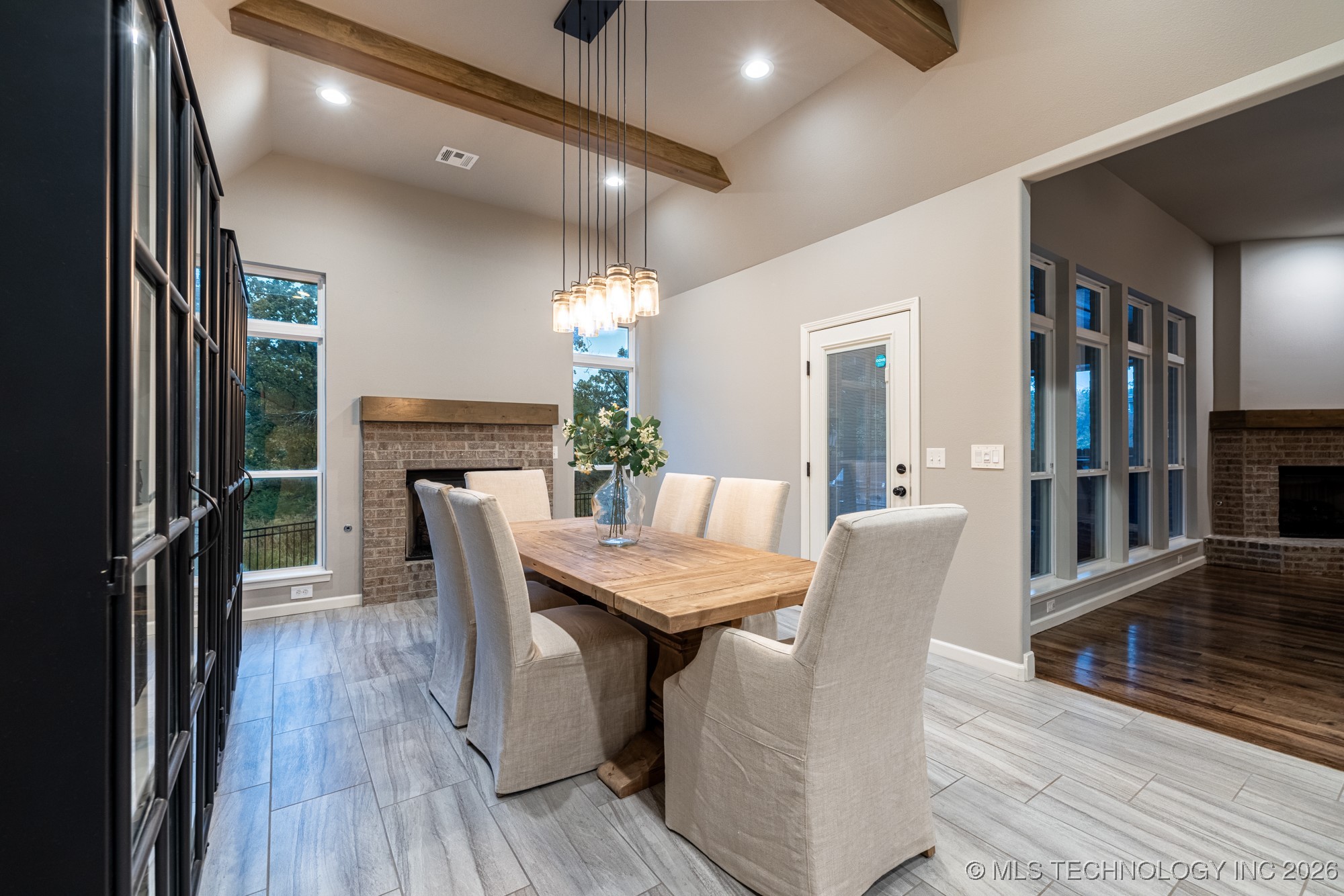 721 E 125th Place S Property Photo 23