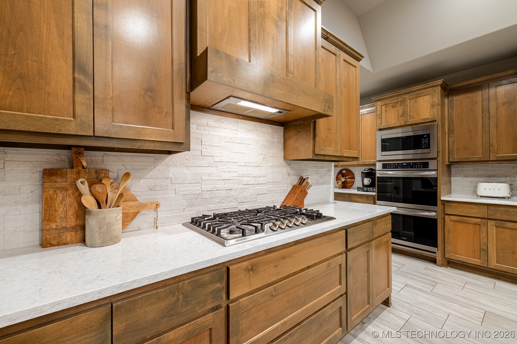 721 E 125th Place S Property Photo 33