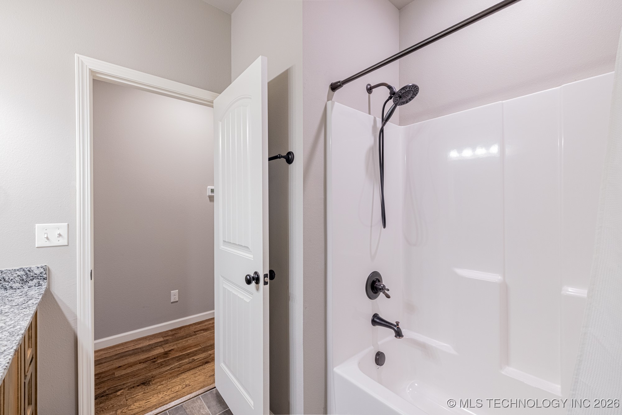 721 E 125th Place S Property Photo 49