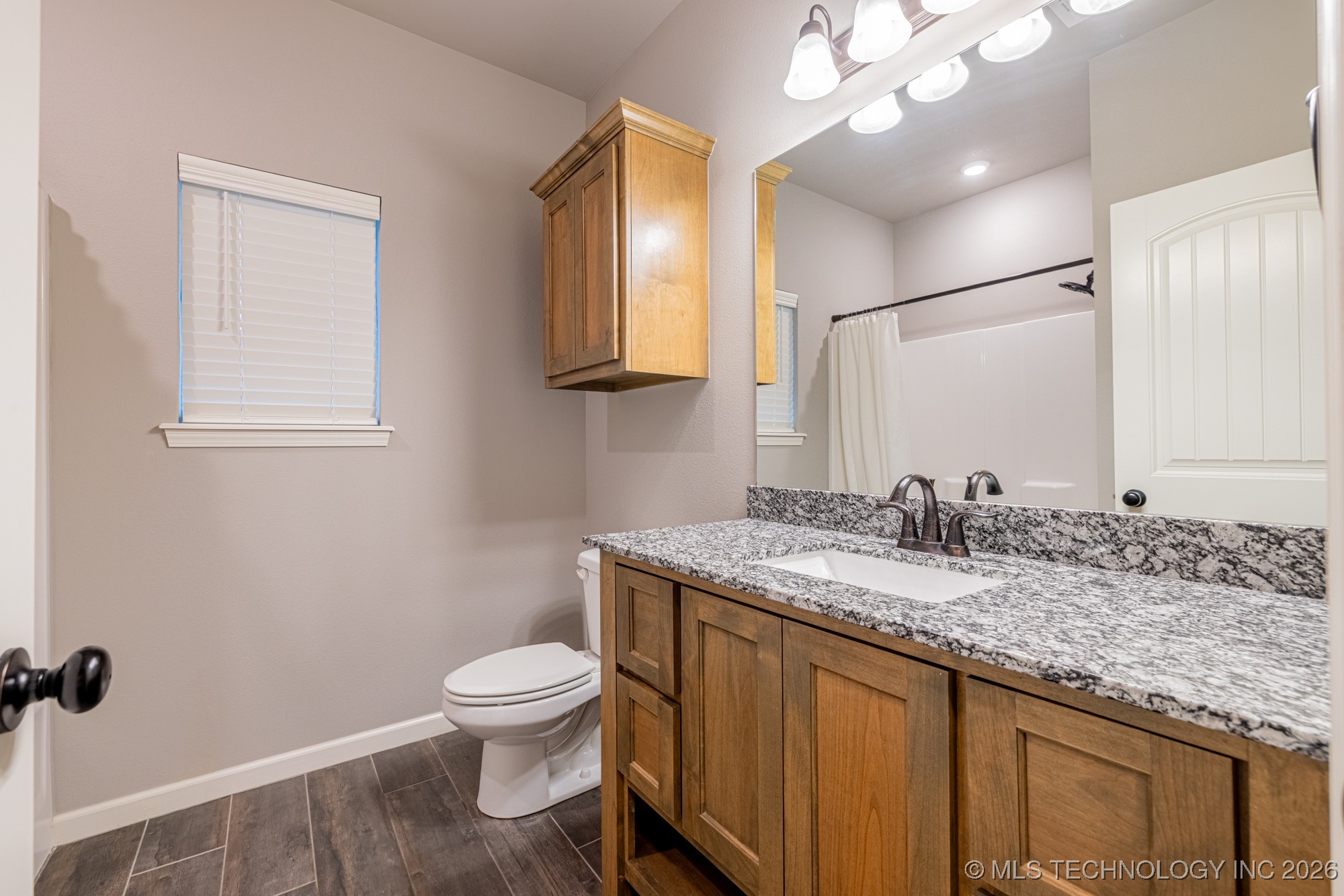 721 E 125th Place S Property Photo 50