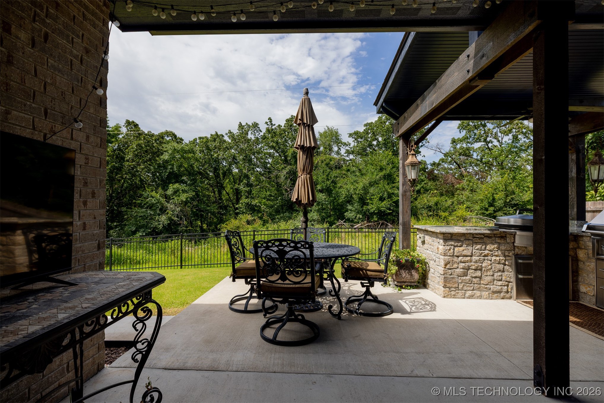 721 E 125th Place S Property Photo 65