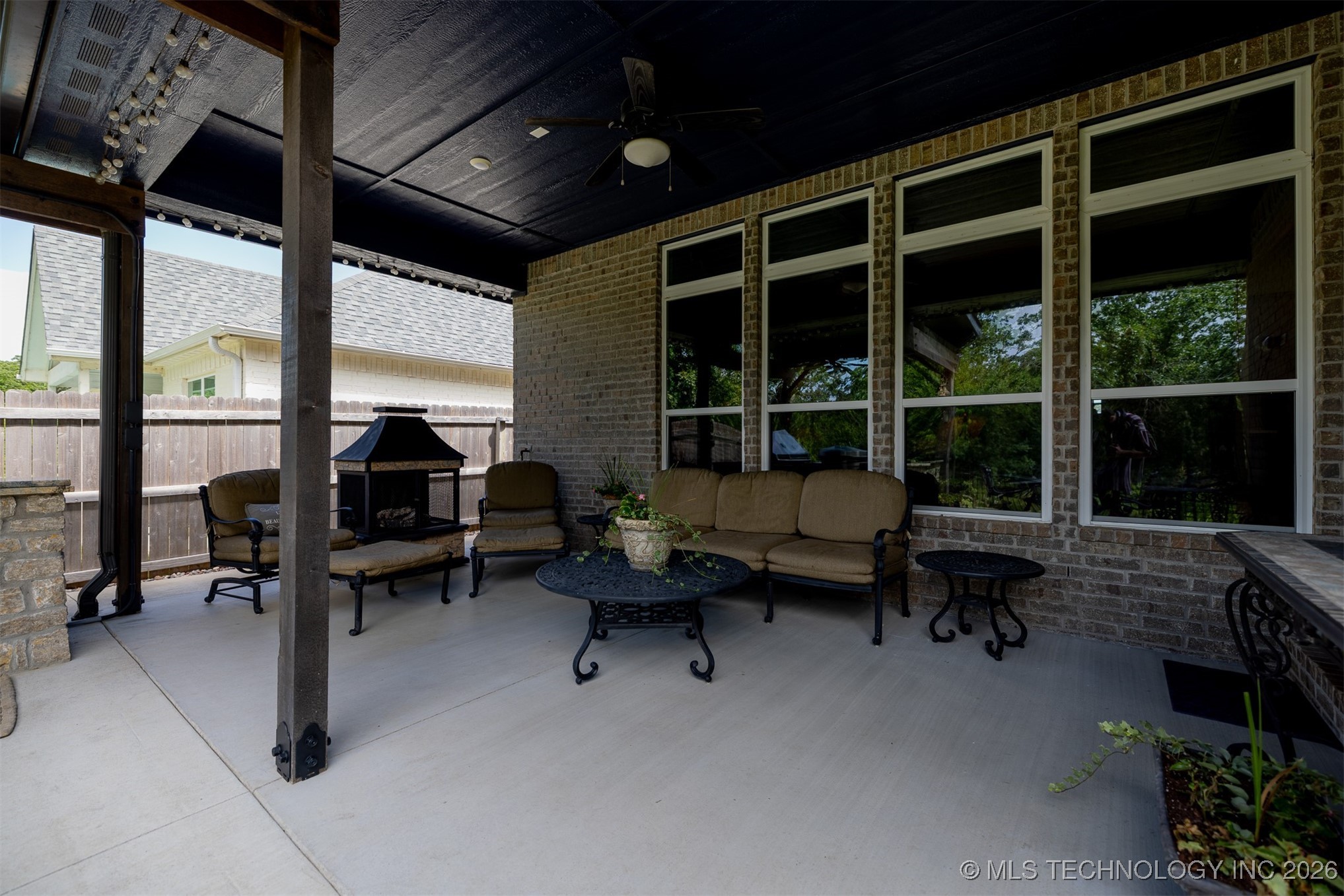 721 E 125th Place S Property Photo 68