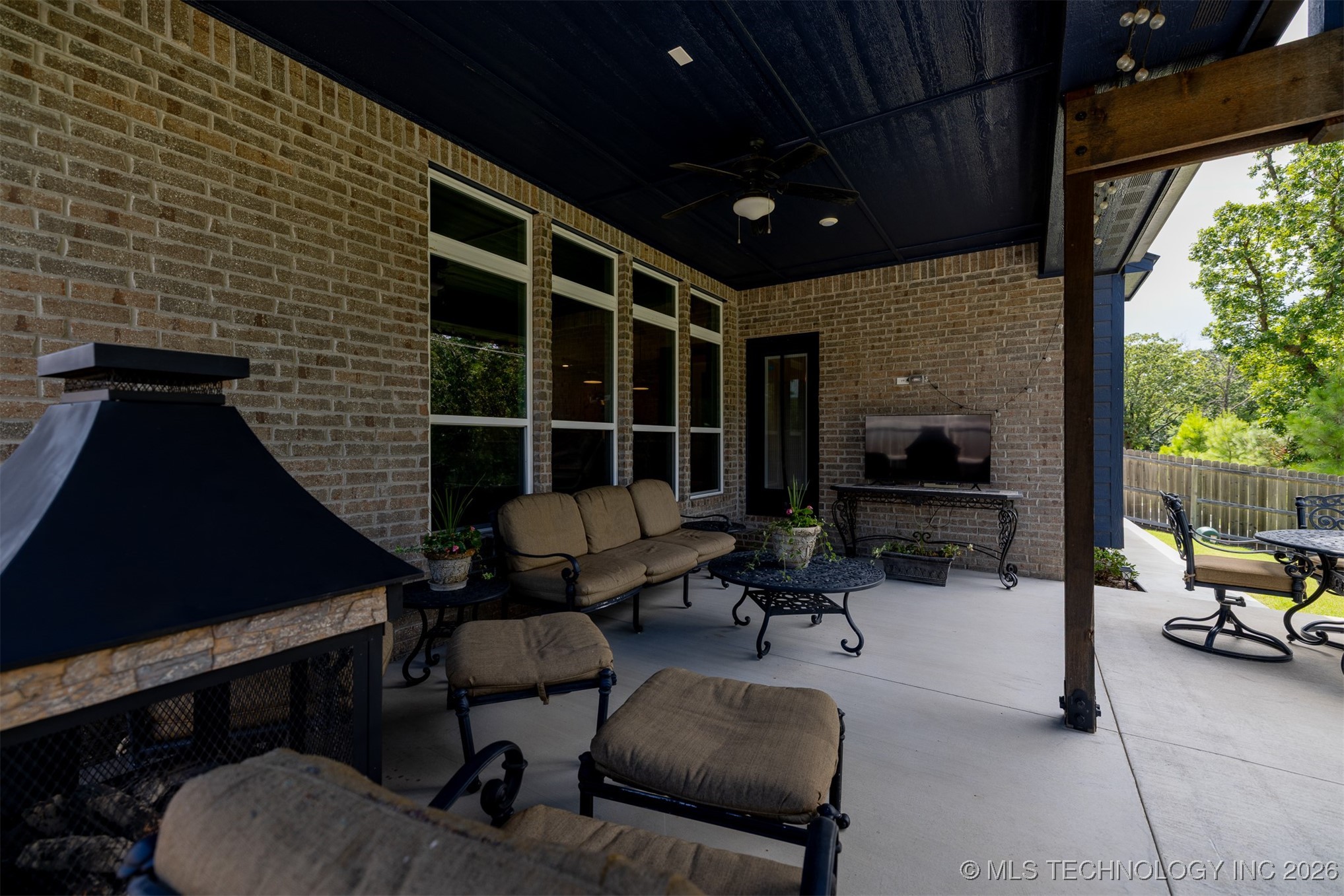 721 E 125th Place S Property Photo 69