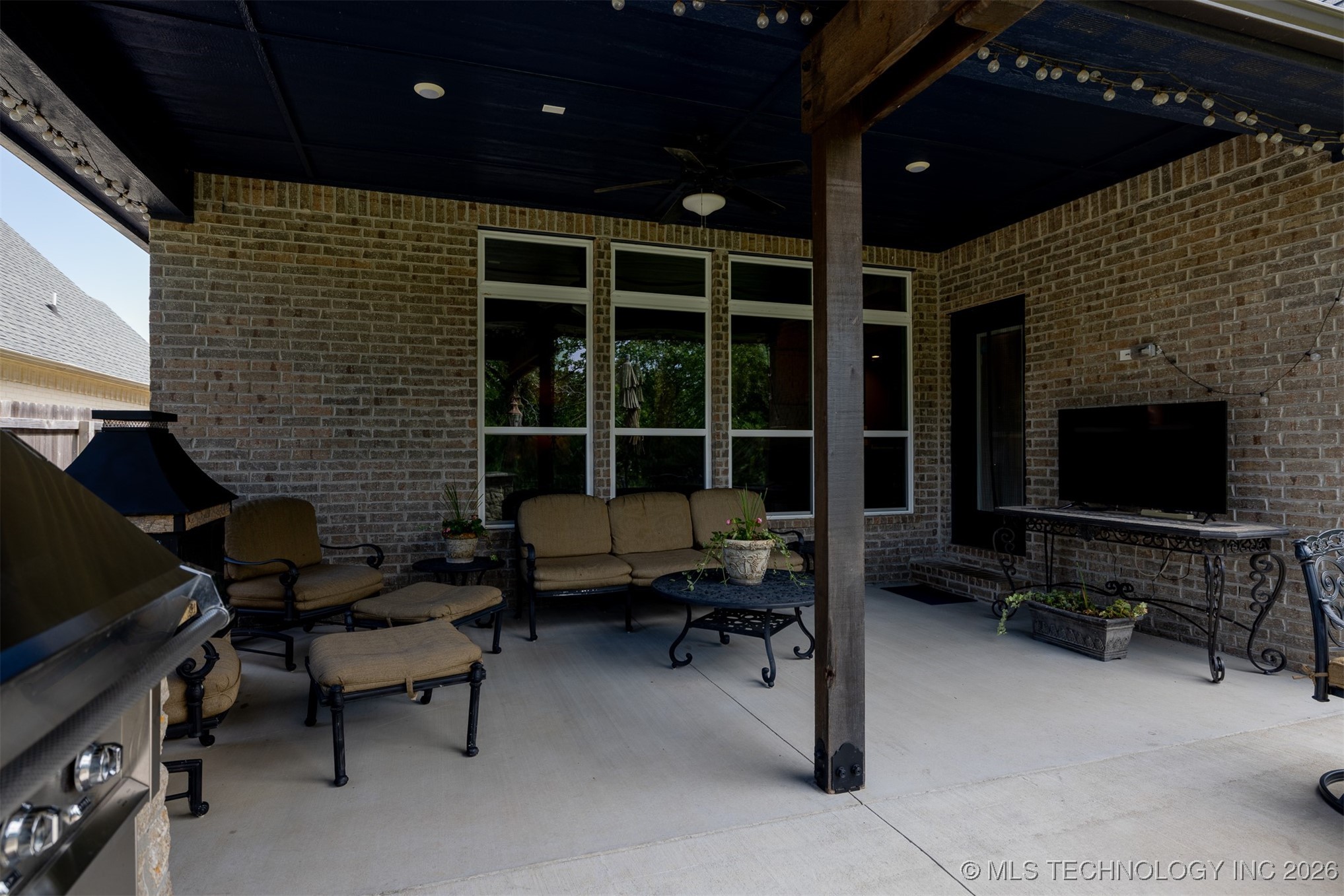 721 E 125th Place S Property Photo 71