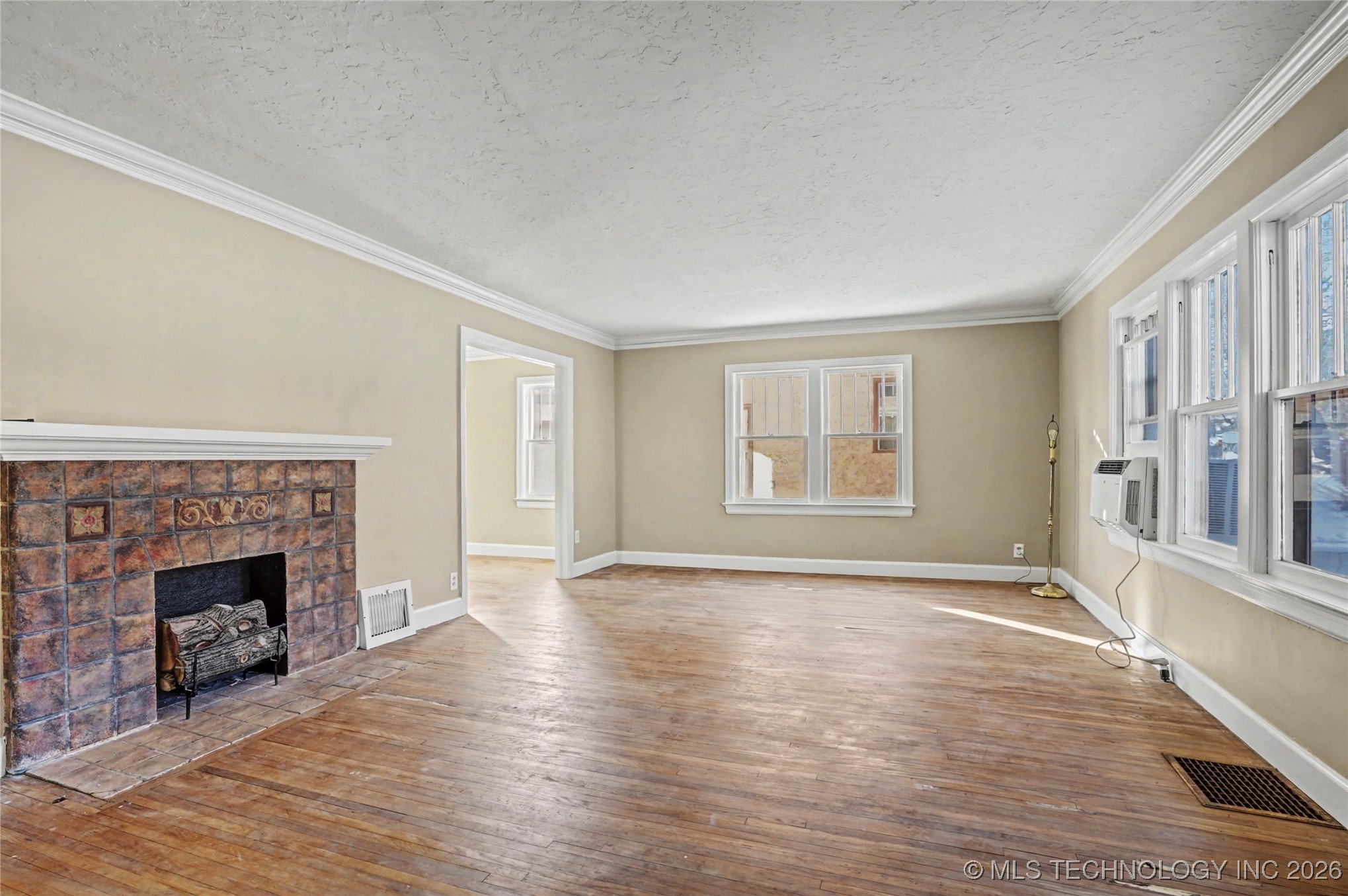 1307 S Frisco Avenue Property Photo 6