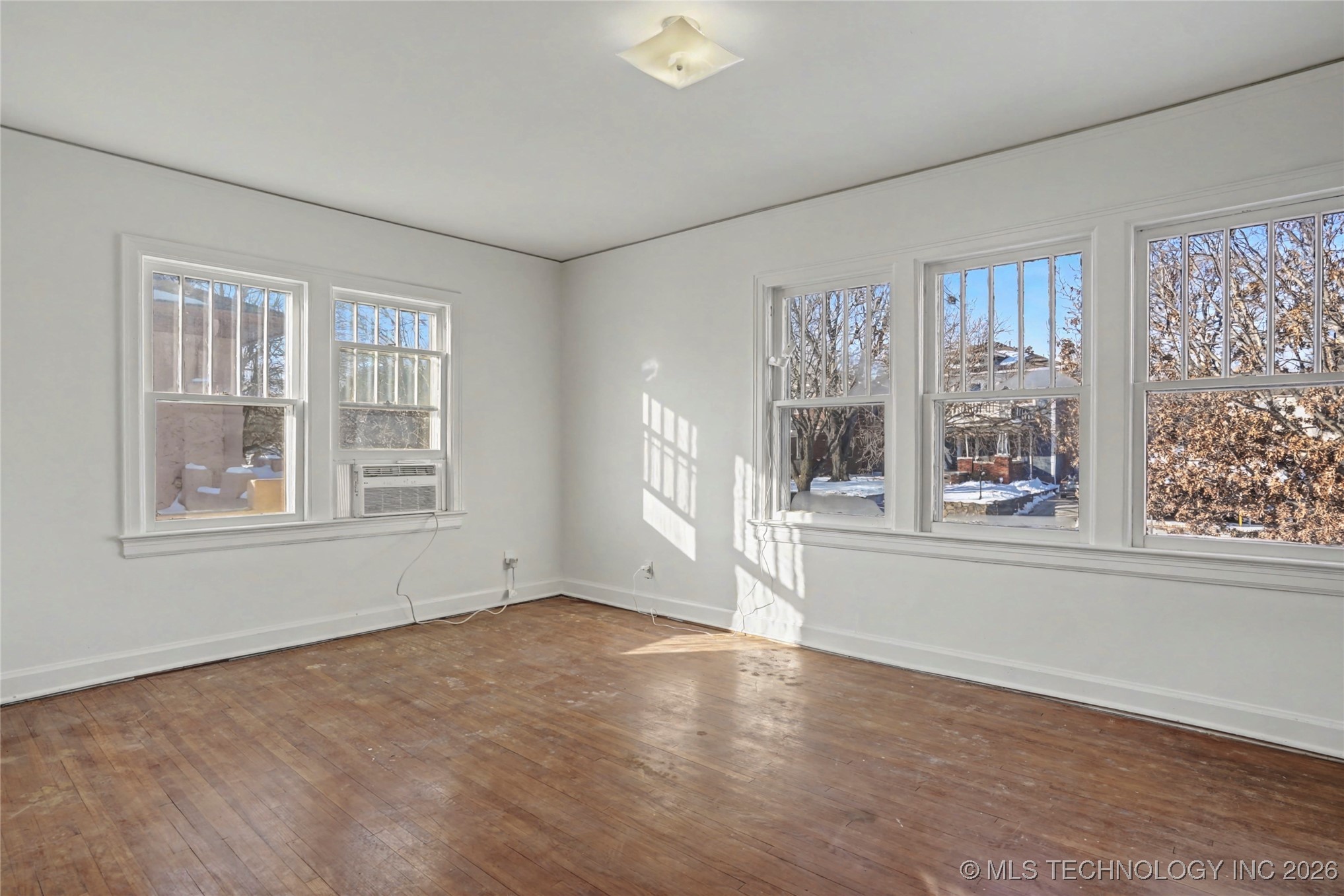 1307 S Frisco Avenue Property Photo 21