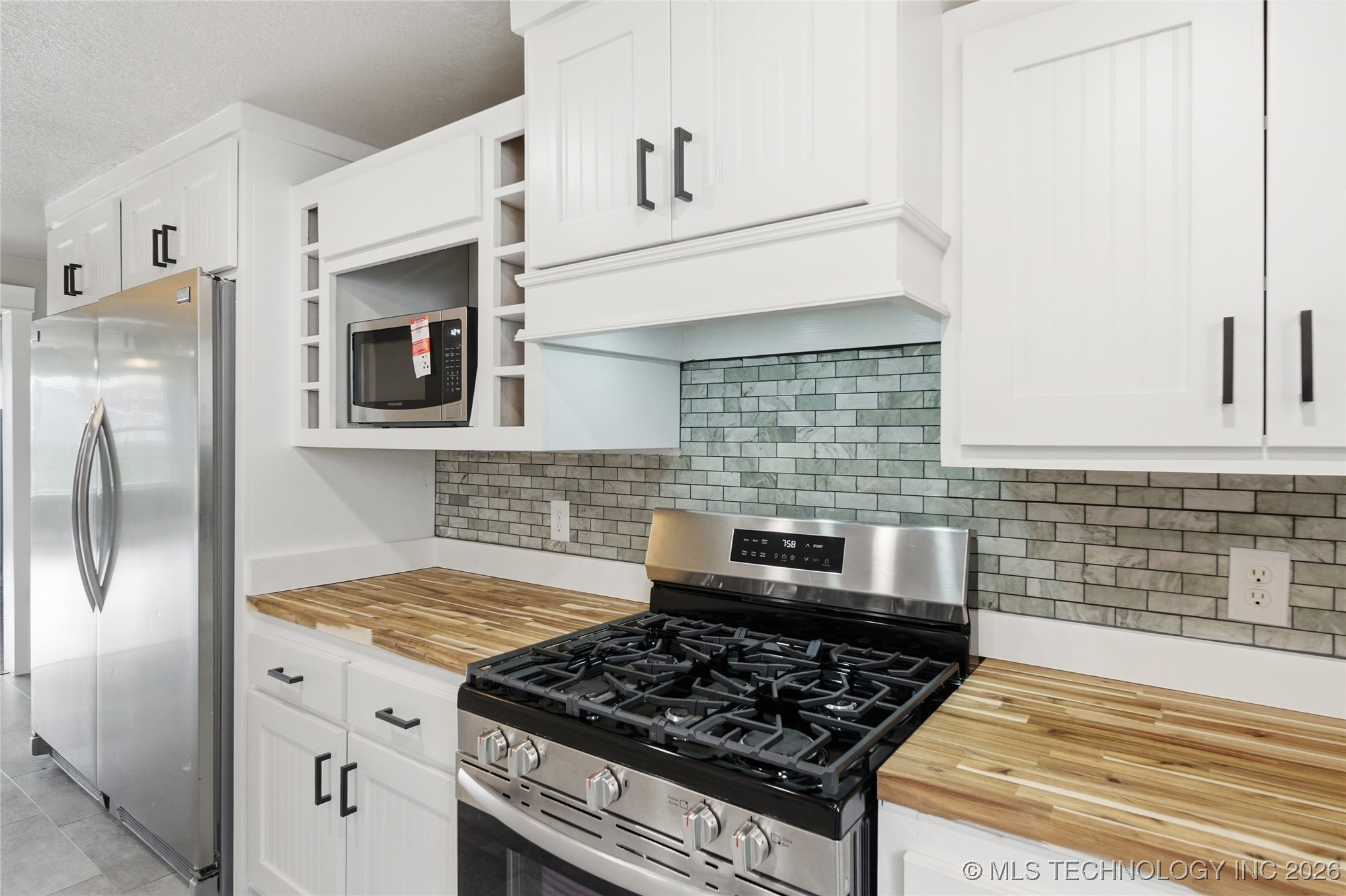 809 N 9th Street Property Photo 8