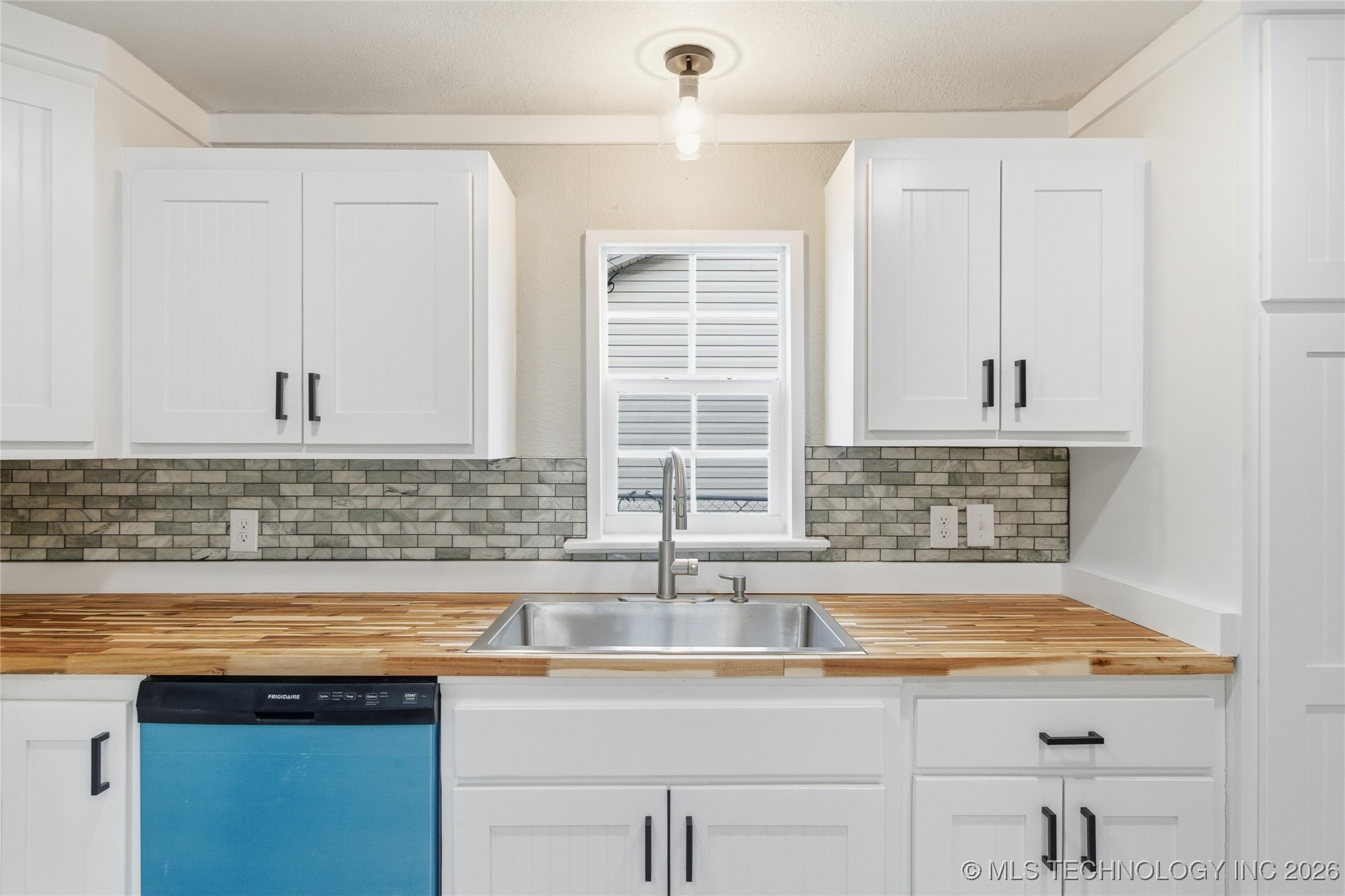 809 N 9th Street Property Photo 9