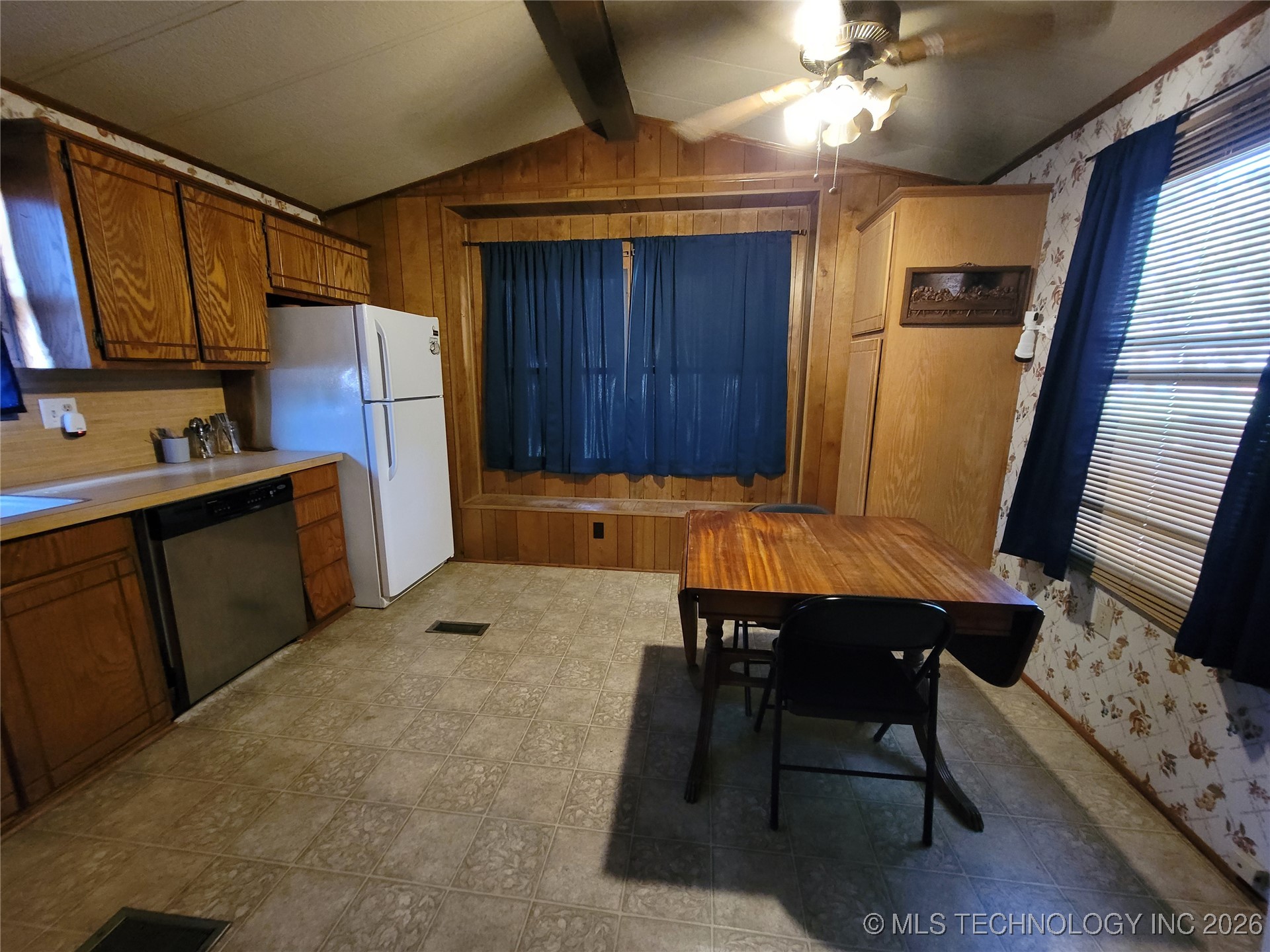 114549 S 4182 Road Property Photo 18