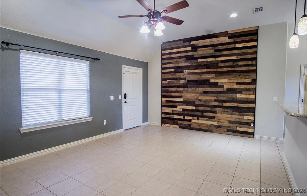 1722 Quiet Lane Property Photo 3